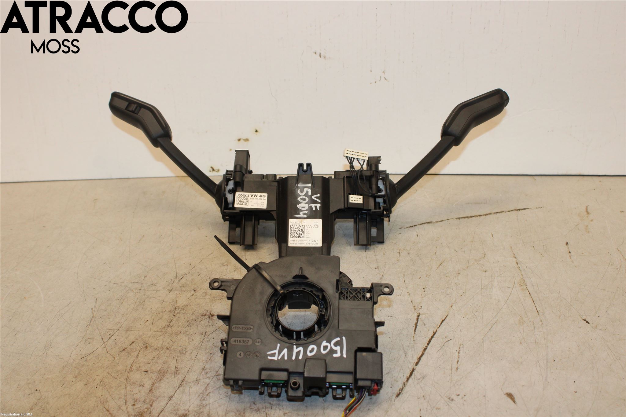 Volkswagen VW PASSAT 20-24 Bryter Ratt Kombi H Og V