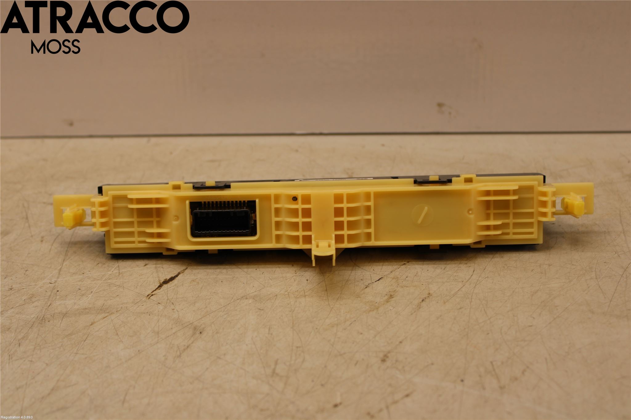 Toyota RAV4 13-18 Bryter Varsel (Nødblink)