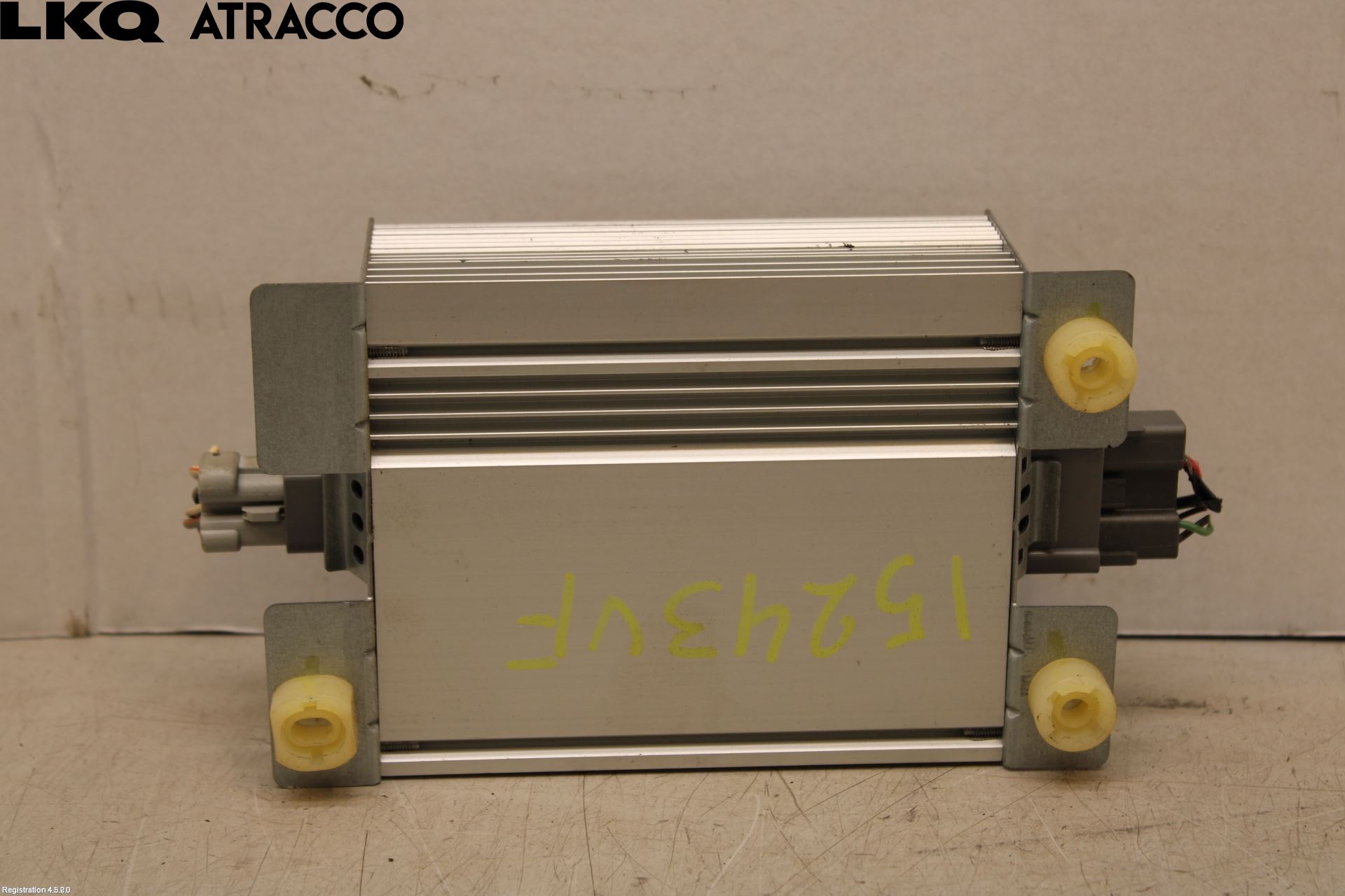 Ford MUSTANG V 05-14 Stereo Forsterker