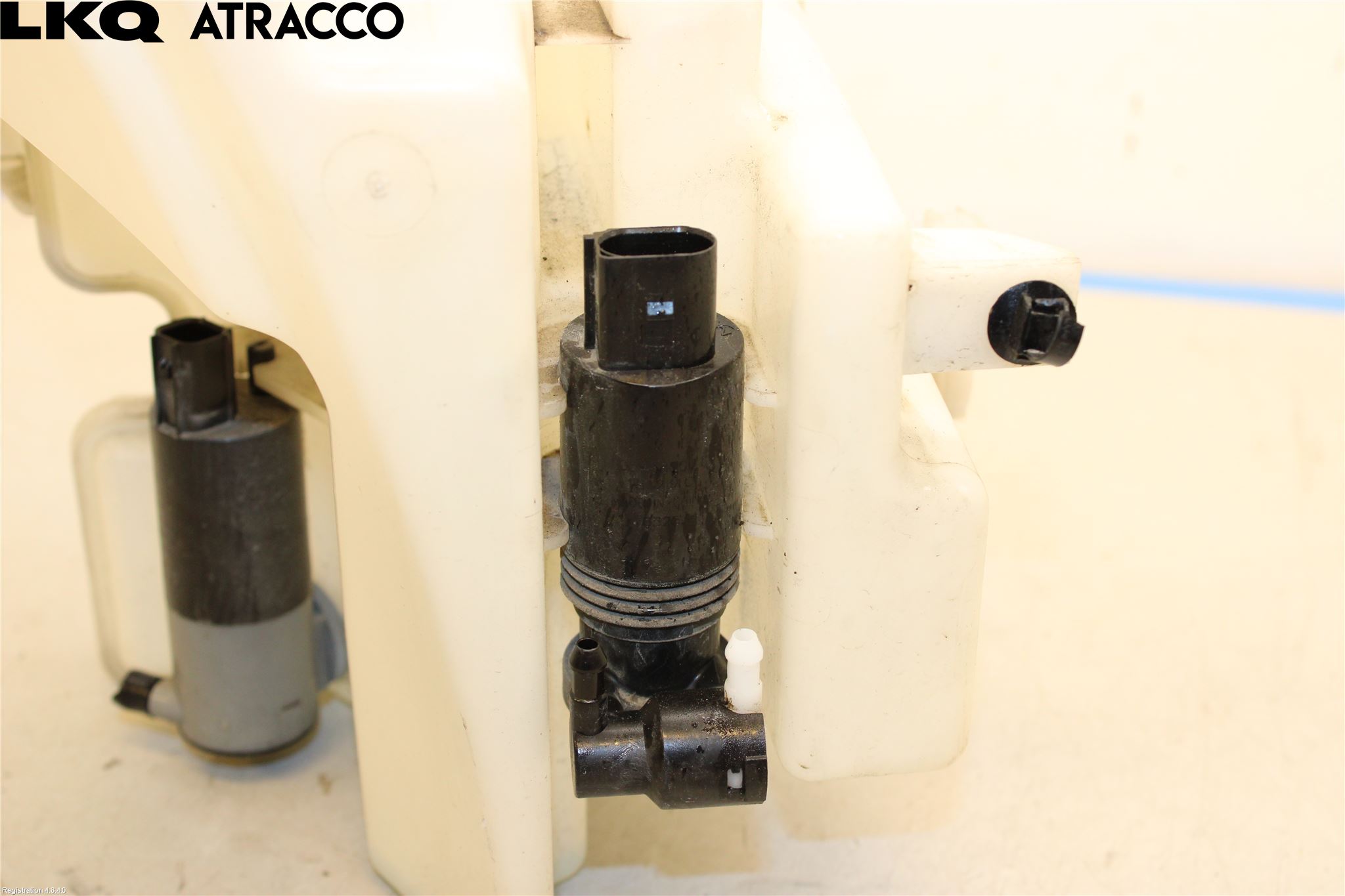 Jaguar I-PACE 18- Spylertank Lokk