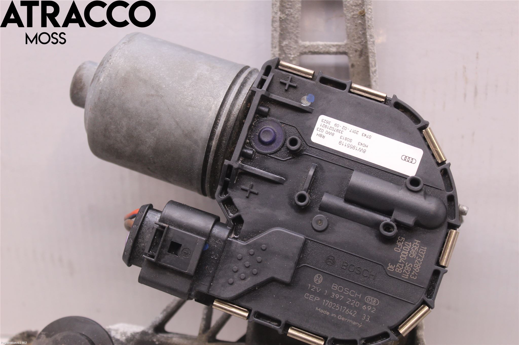 Audi A4 12-15 Viskermotor Frontrute