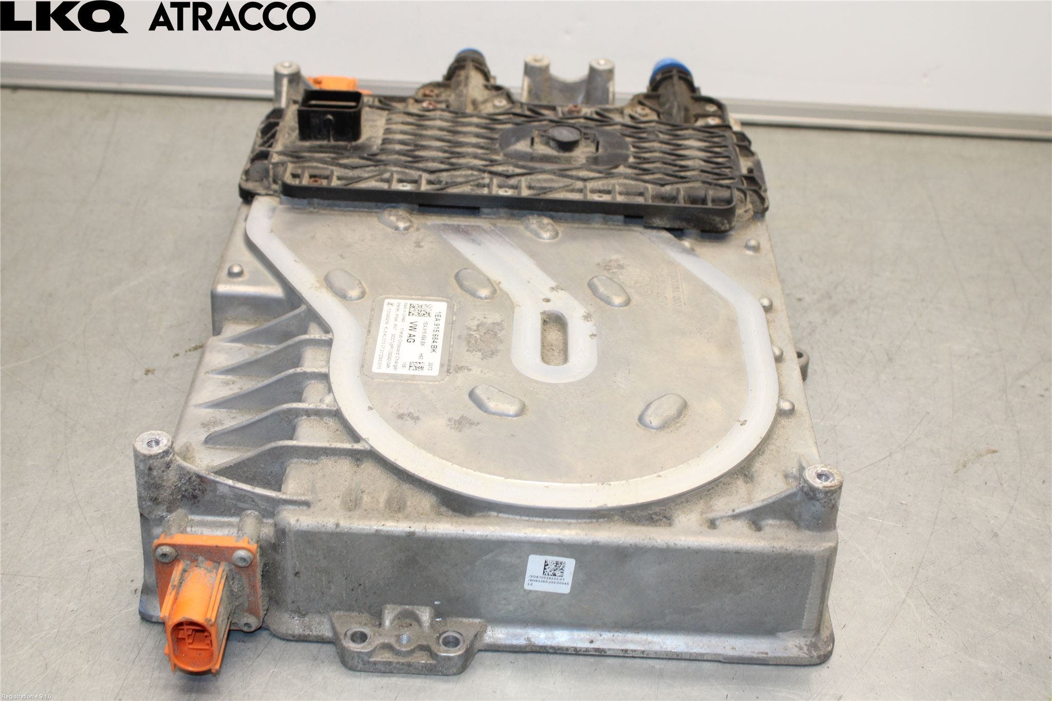 Audi Q4 E-TRON FZ 22- Batterilader Hybrid