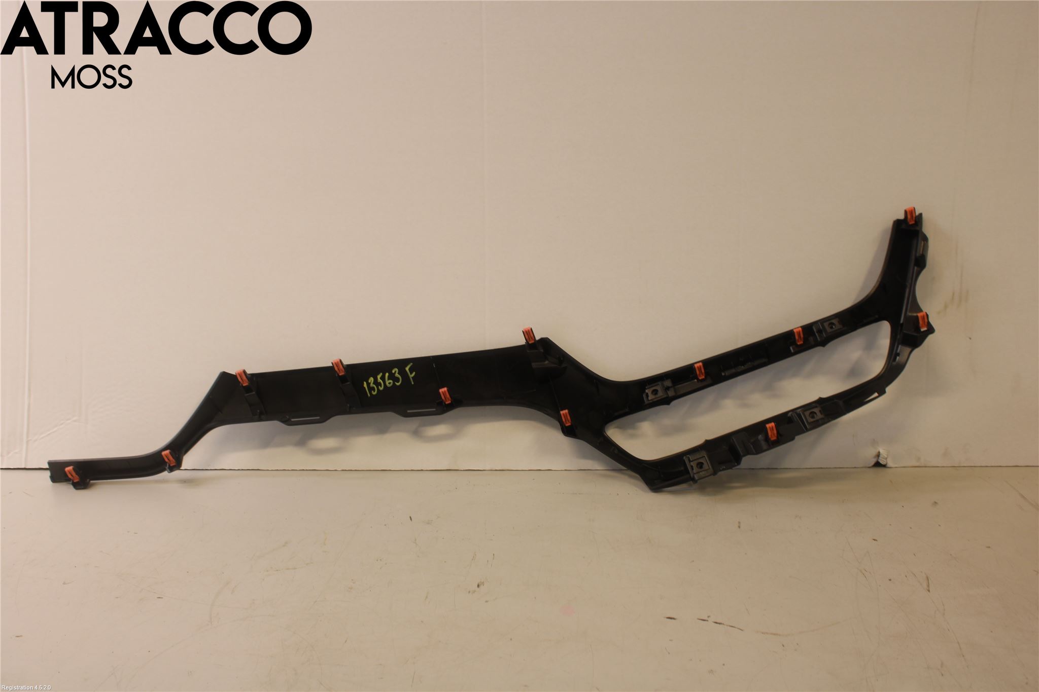 Toyota C-HR 16-23 Innr Dekor Instrbord