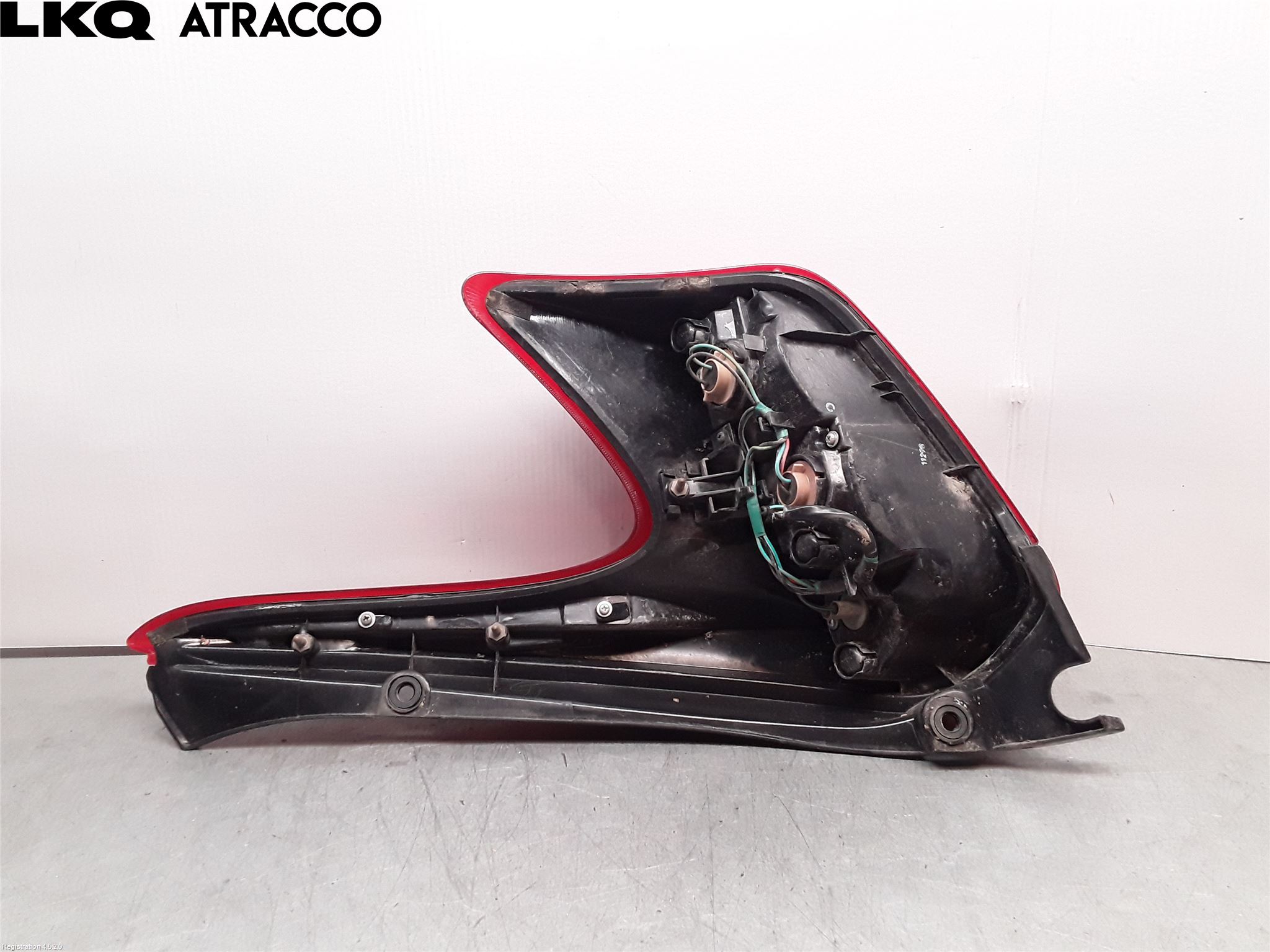 Nissan JUKE 10-14 Baklykt Venstre