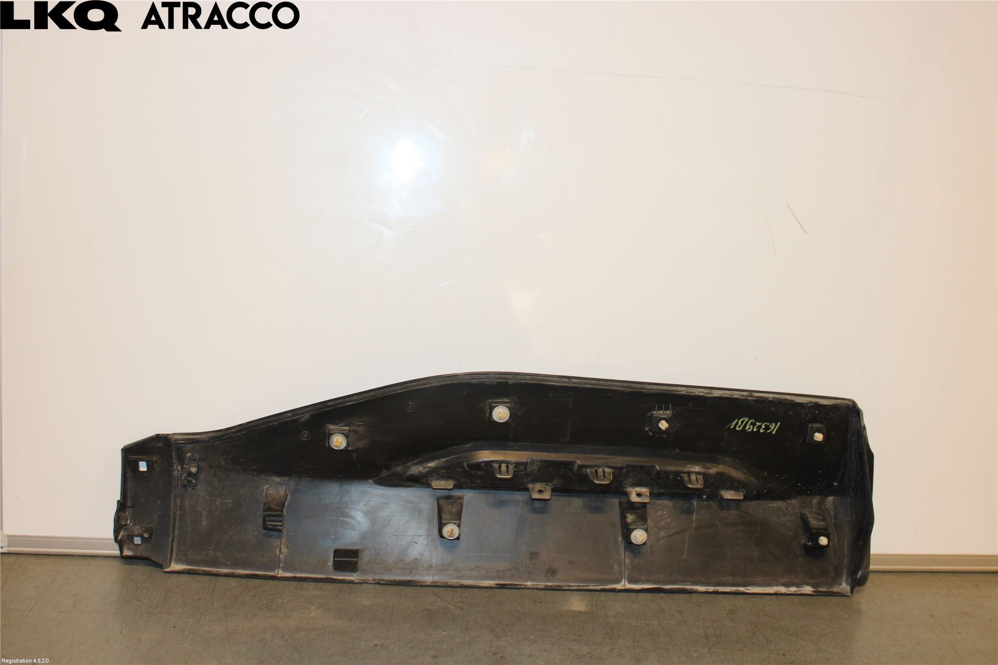 Toyota YARIS CROSS XP21 21- Dør Dekorlist Vb