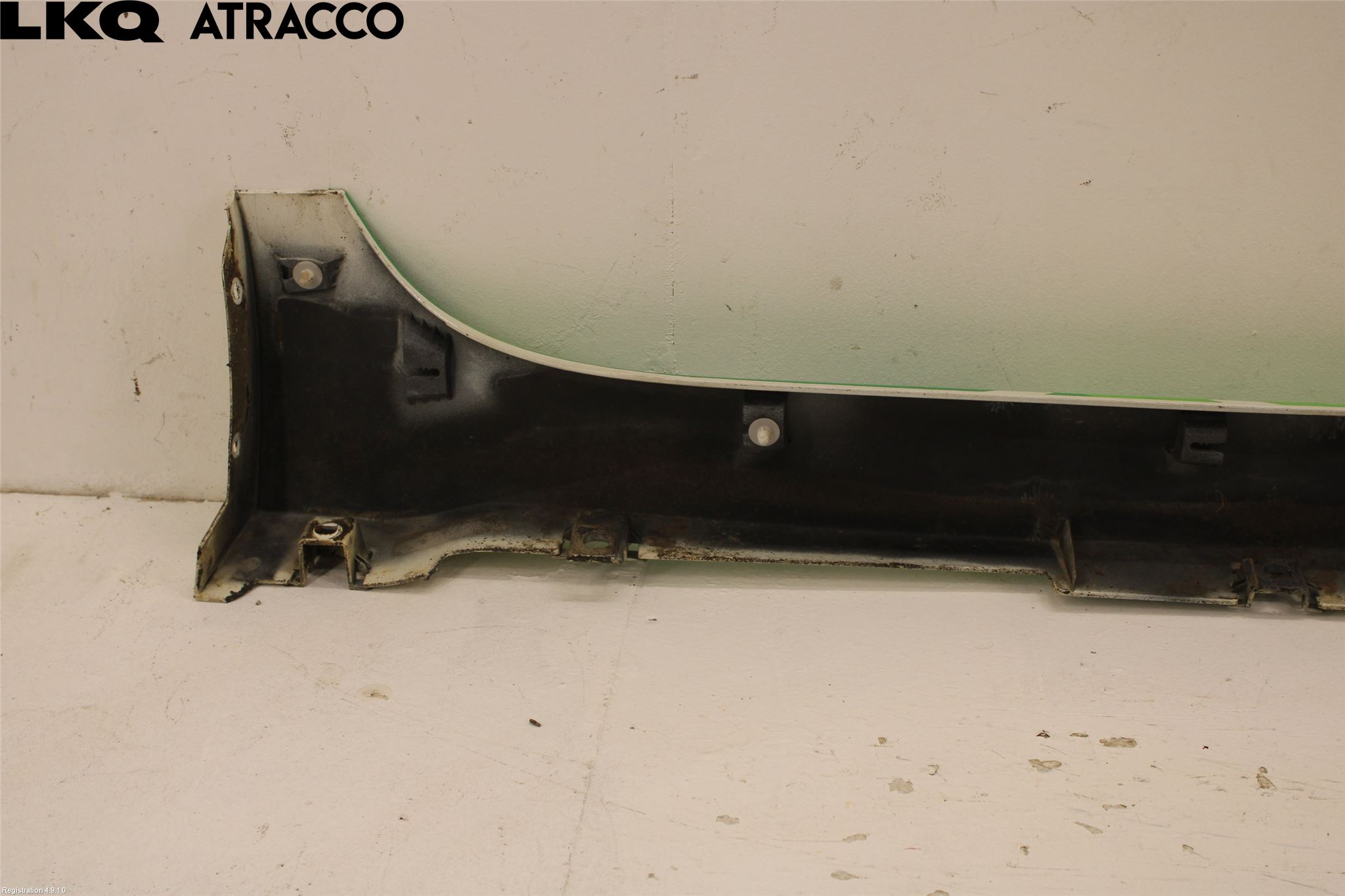 Nissan LEAF 18- Kanalskjørt Venstre