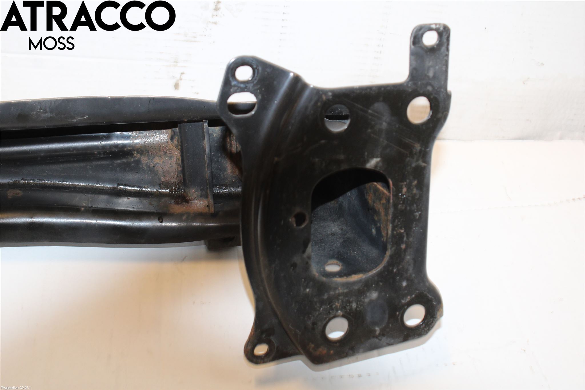 Volkswagen VW GOLF V 04-09 Støtfanger Foran Bjelke