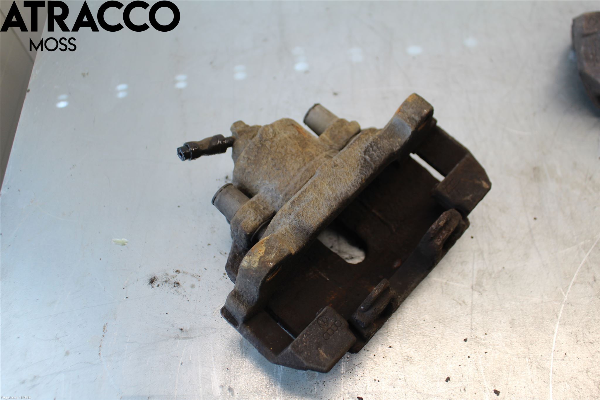 Volkswagen VW CADDY 11-15 Bremsecaliper Foran Venstre
