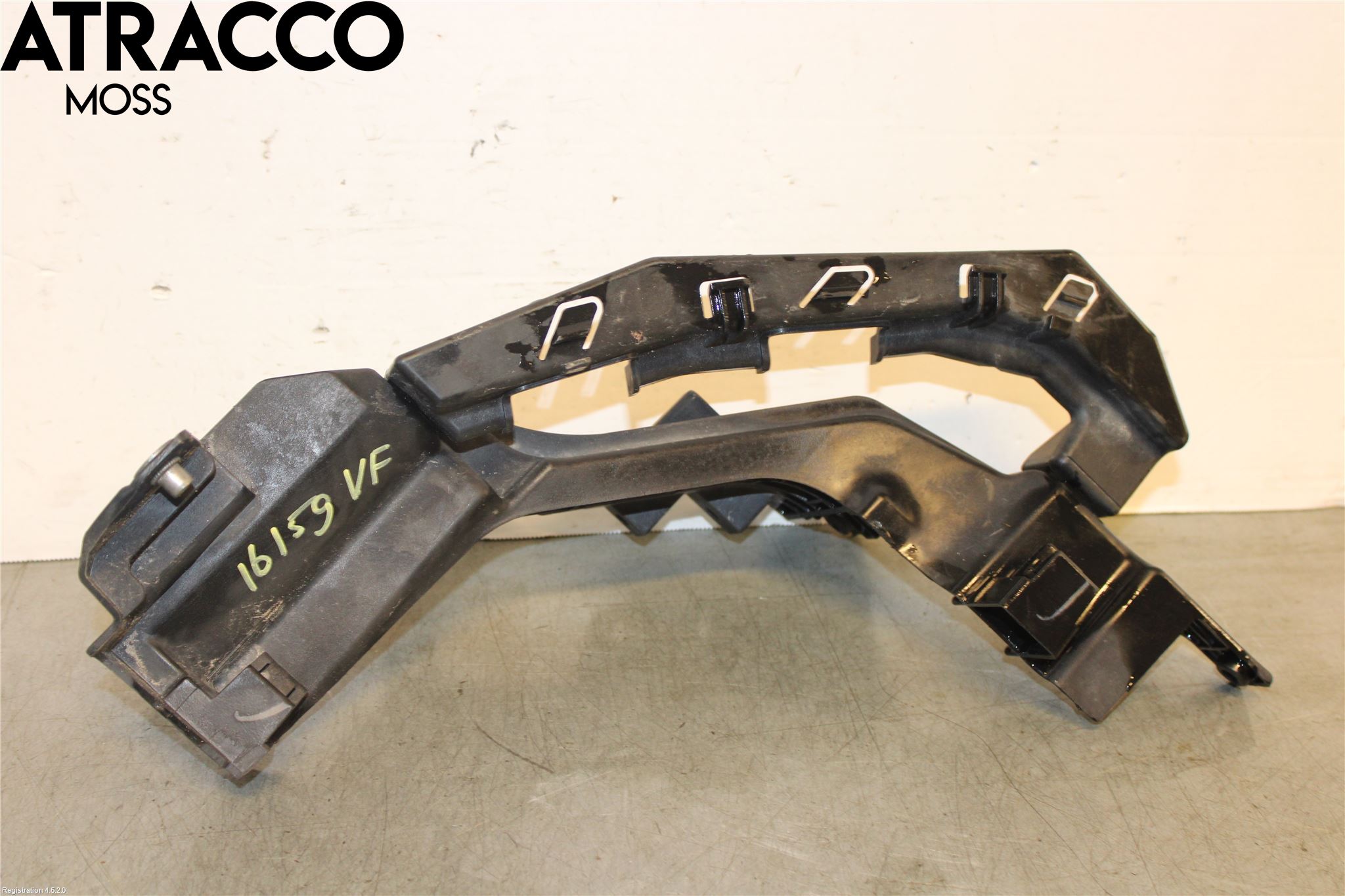 Hyundai i40 08-15 Frontlykt Holder-Feste