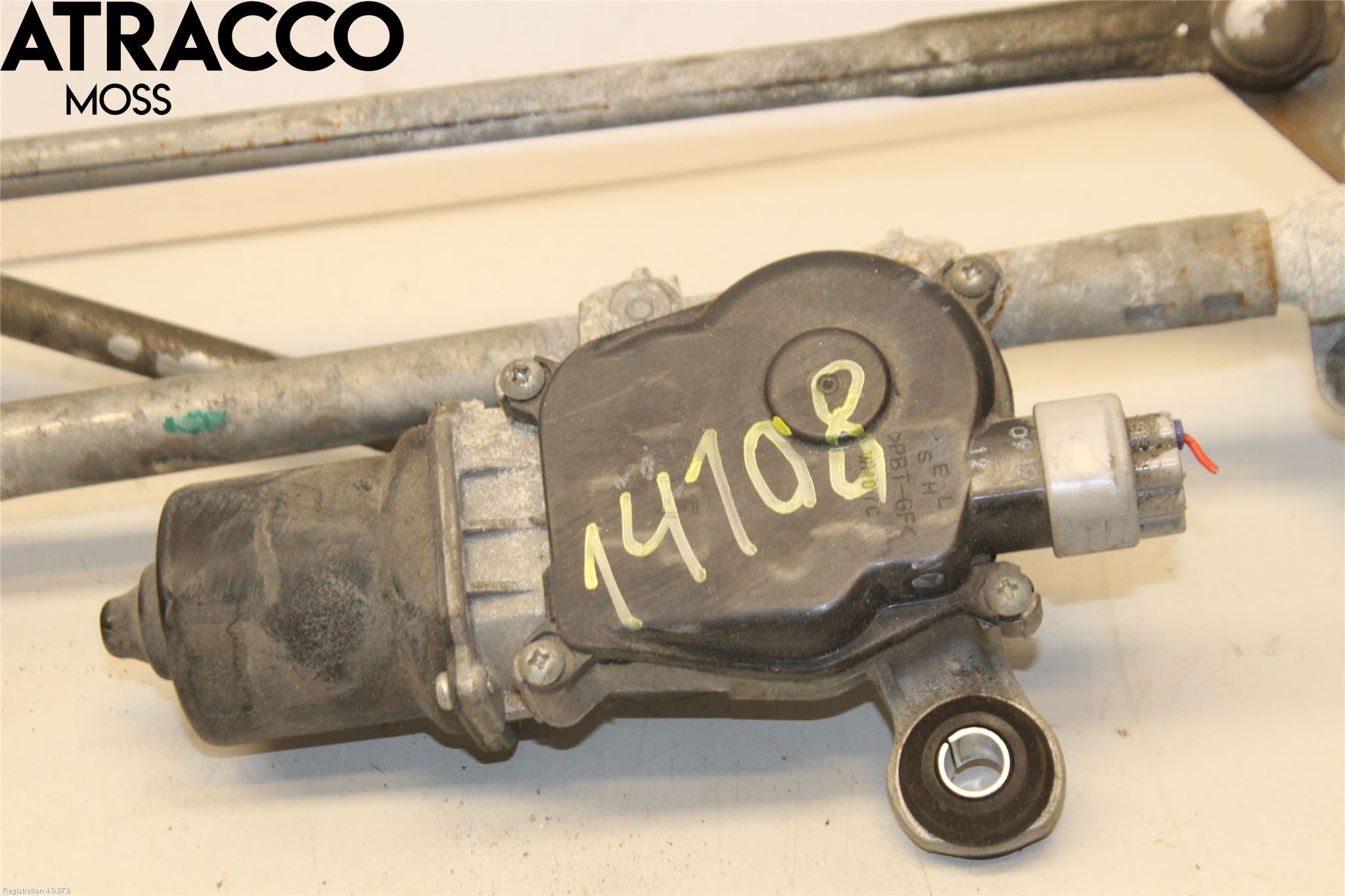 Nissan LEAF 11-17 Viskermotor Frontrute