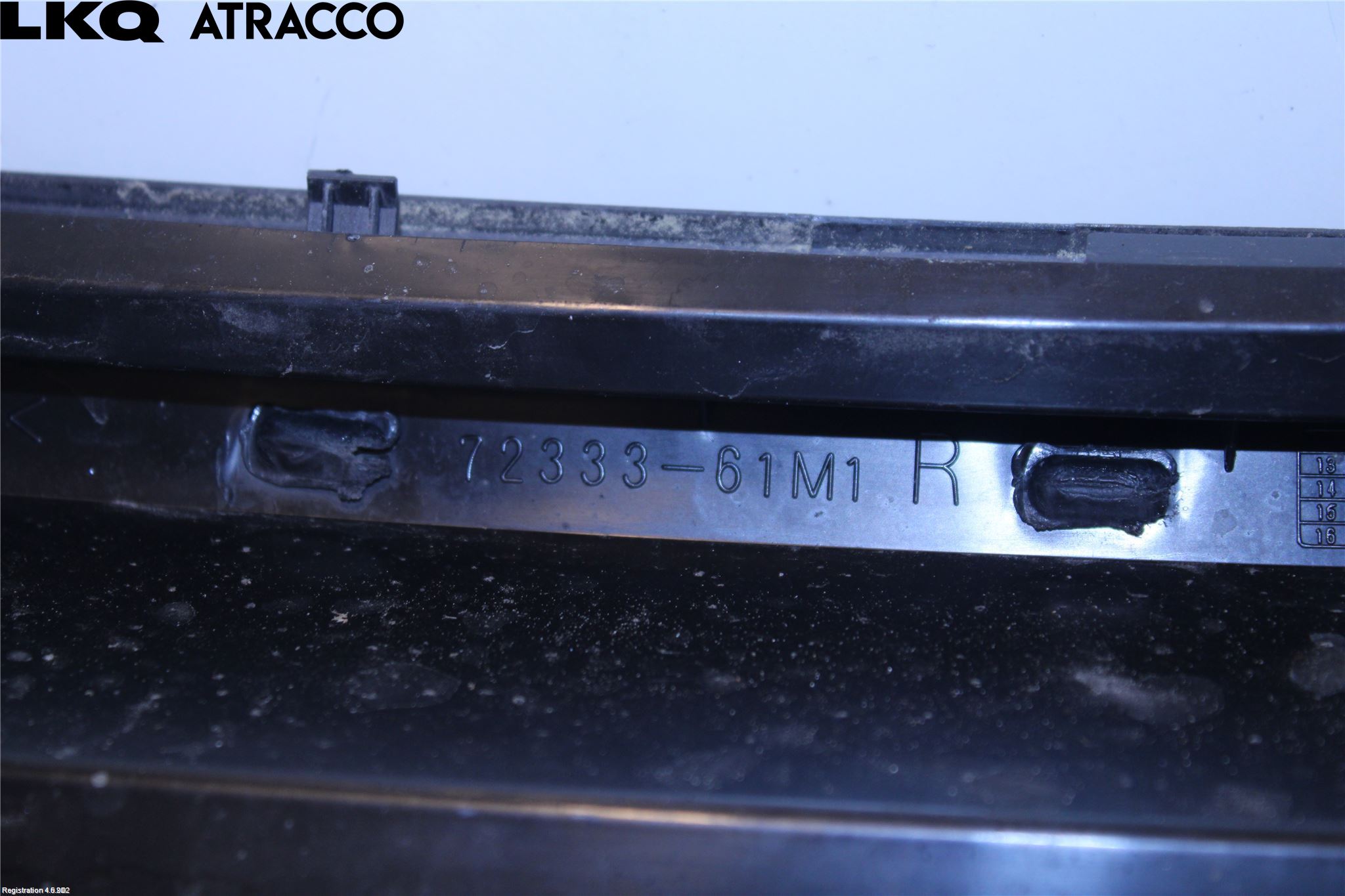 Suzuki ACROSS 21- Visker Deksel-Grill-Under Frr