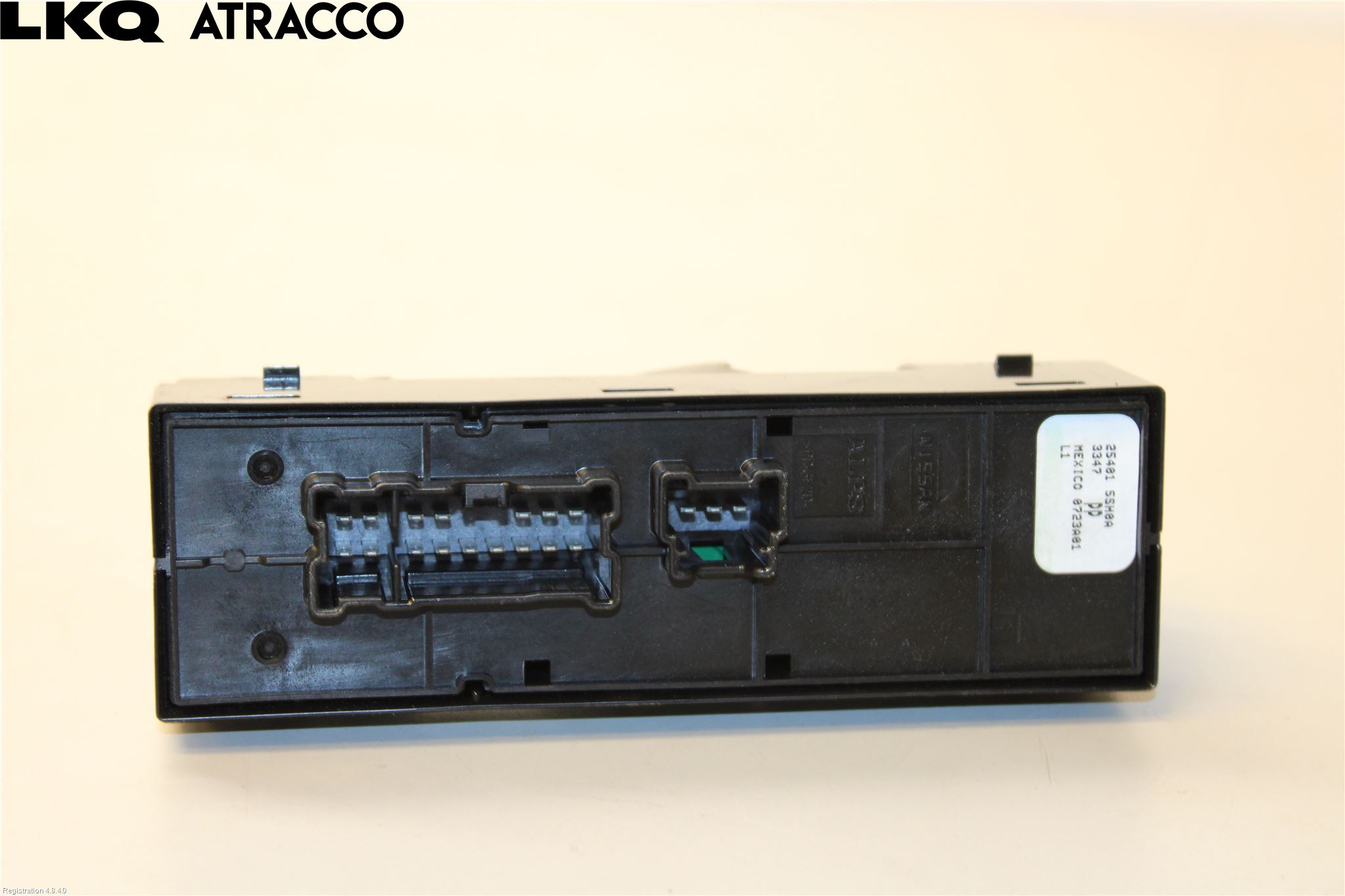 Nissan LEAF 18- Bryter Vindusheis