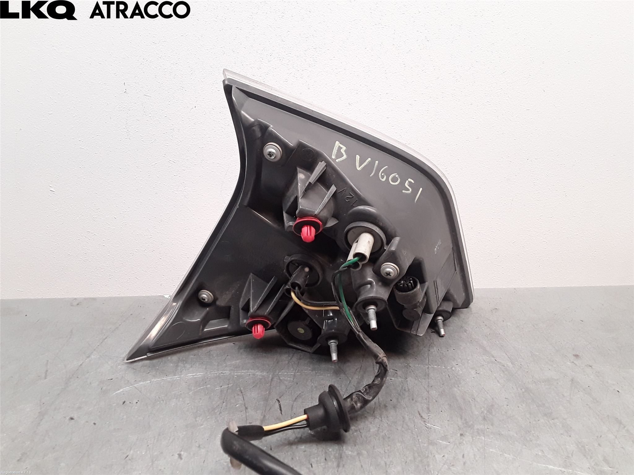 Nissan X-TRAIL 14-21 Baklykt Venstre  På Luke(Indre