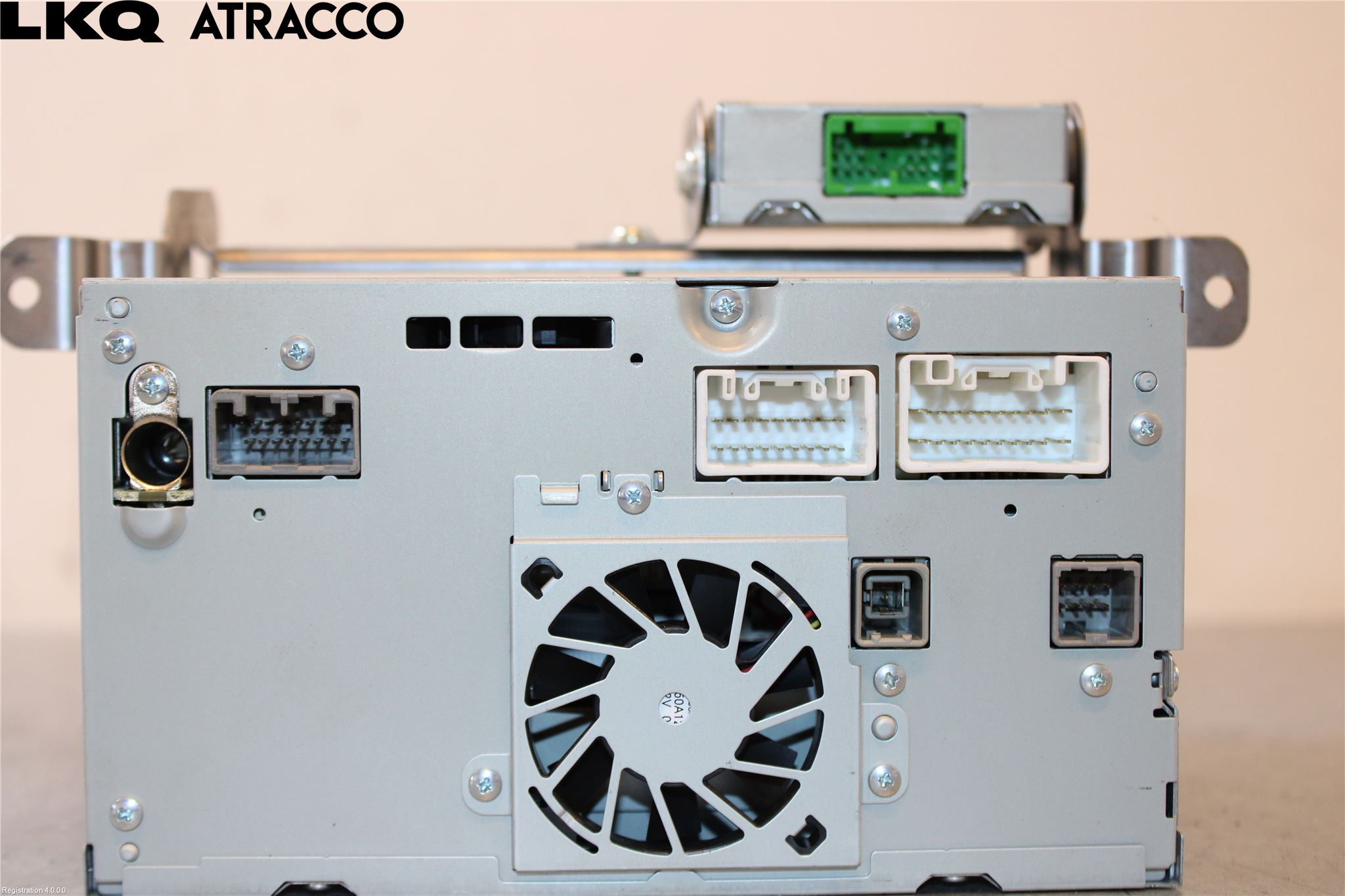 Mitsubishi OUTLANDER 13-21 Stereo Radio