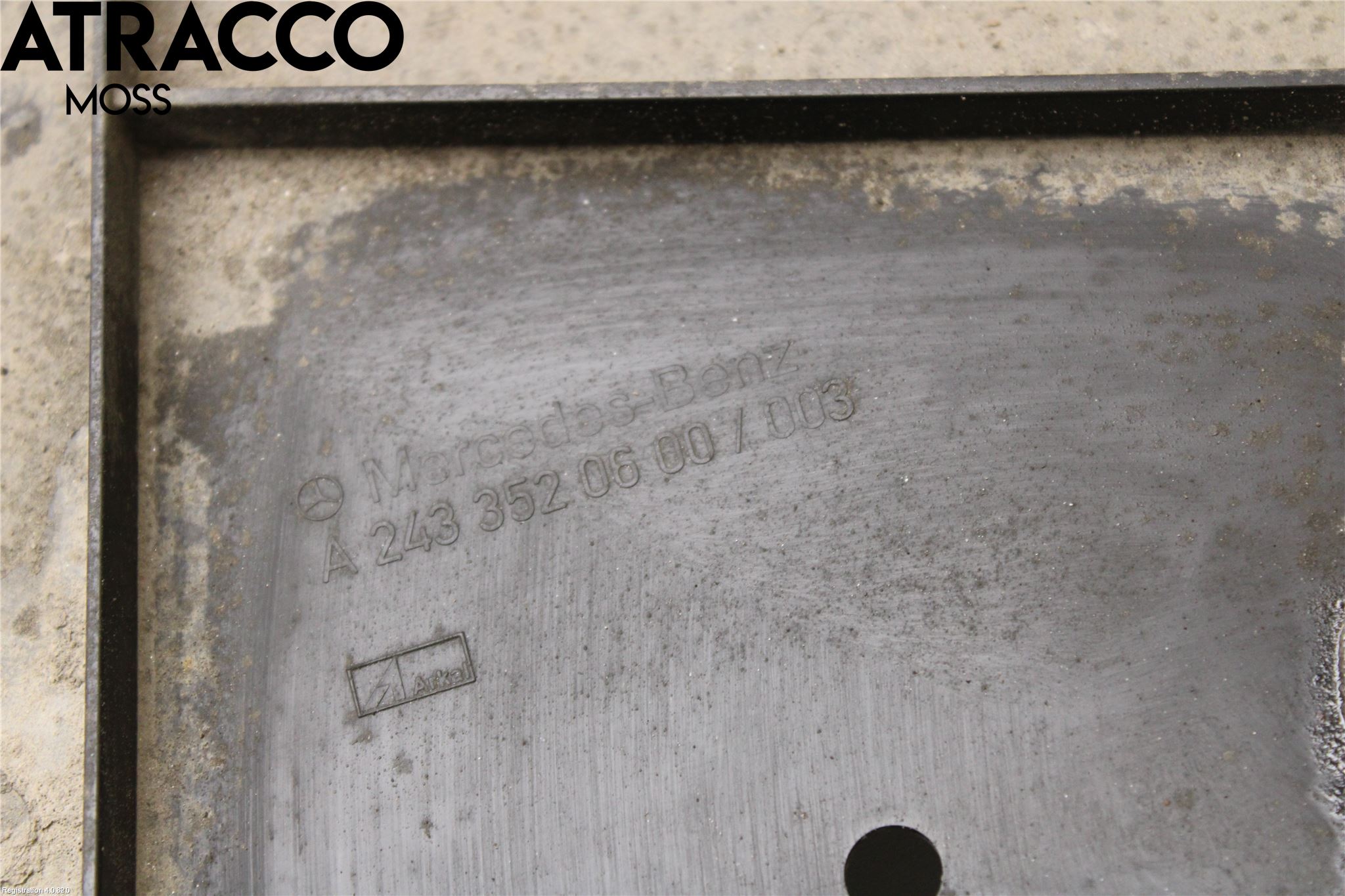 Mercedes-Benz MB EQA (H243) 21- Bunnplate U Motor-Gear-Dørk