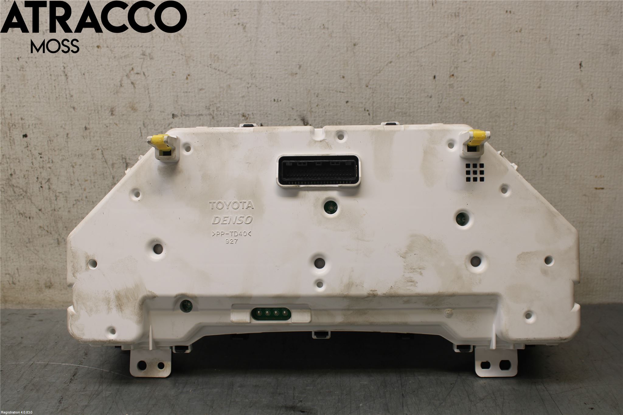 Lexus CT 200h Instr Kombinert