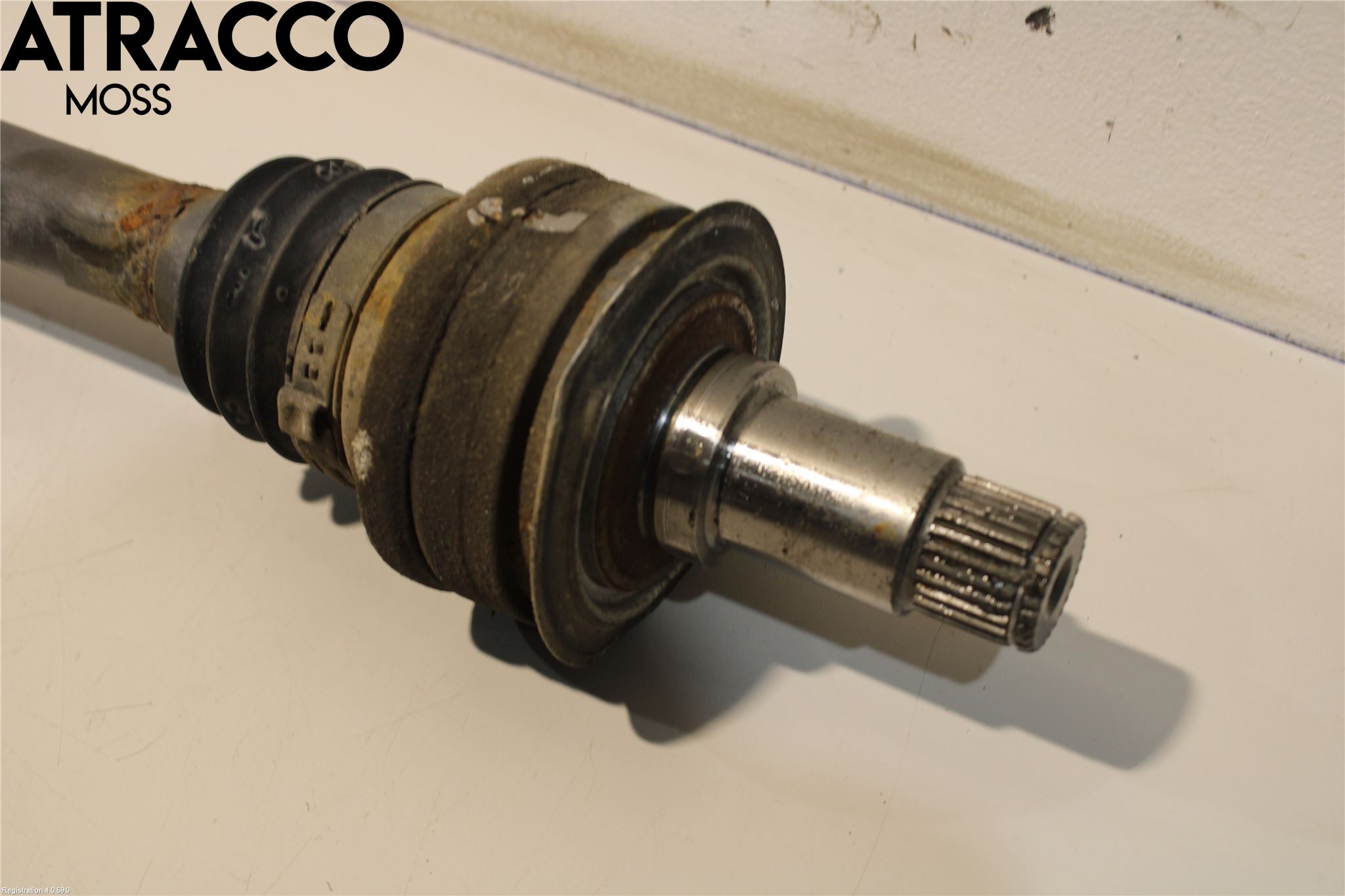 Mercedes-Benz MB C-KLASS (W204) 07-15 Drivaksel Bak Kompl Høyre