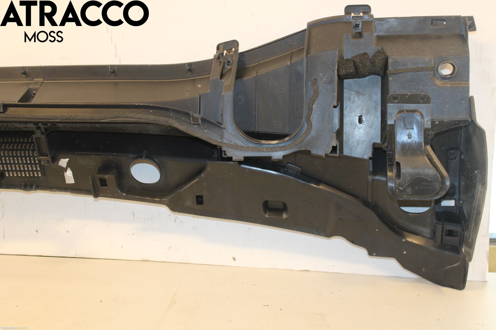 Toyota C-HR 16-23 Visker Deksel-Grill-Under Frr