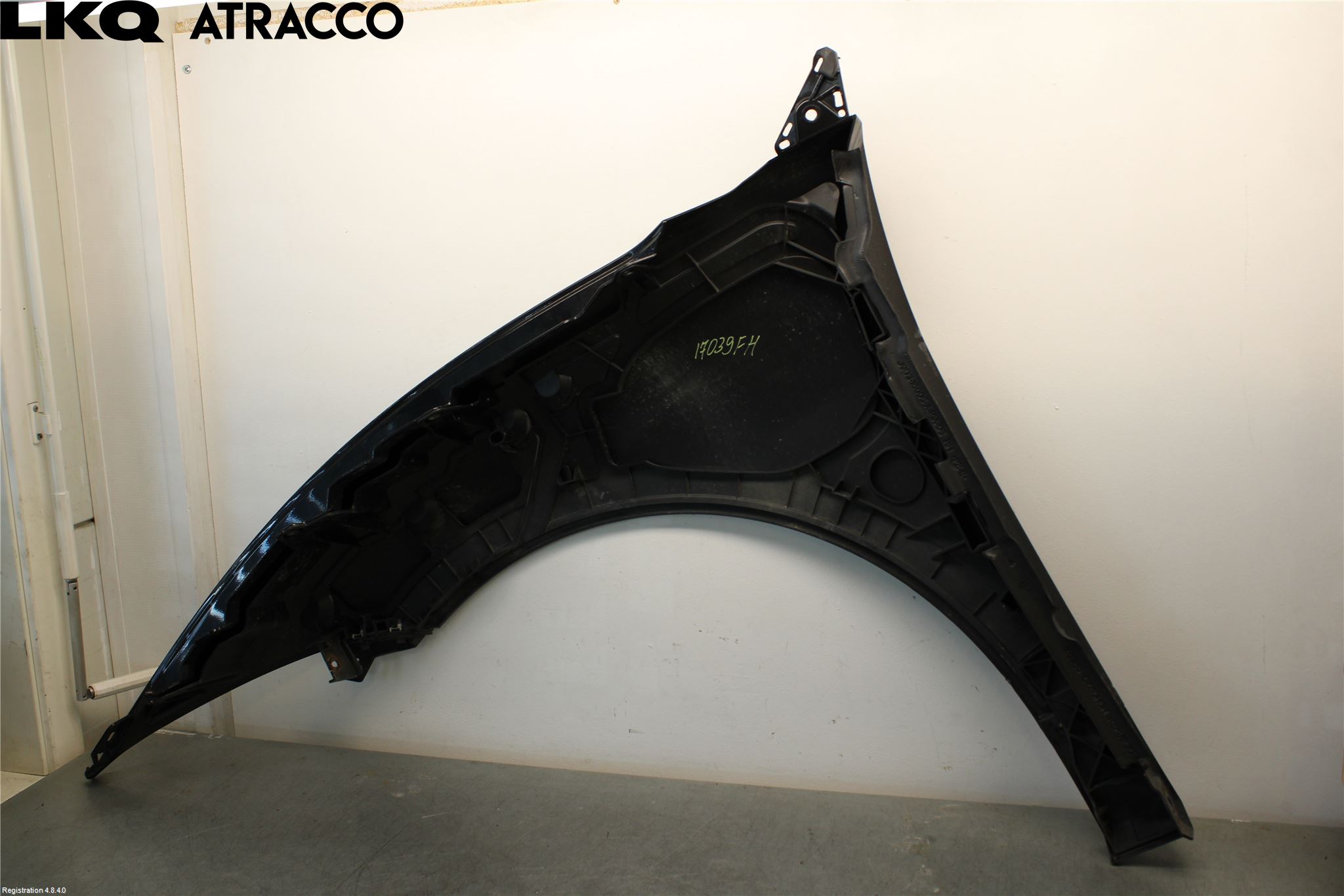 Jaguar I-PACE 18- Skjerm Foran Høyre