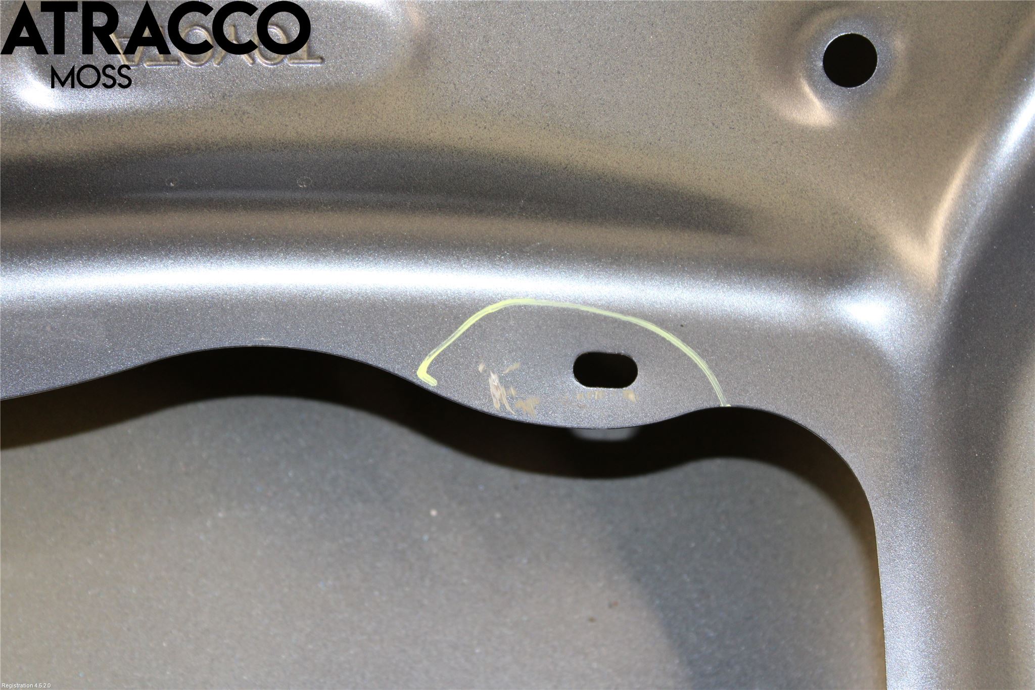 Toyota AVENSIS 09-15 Bakluke Koffertlokk