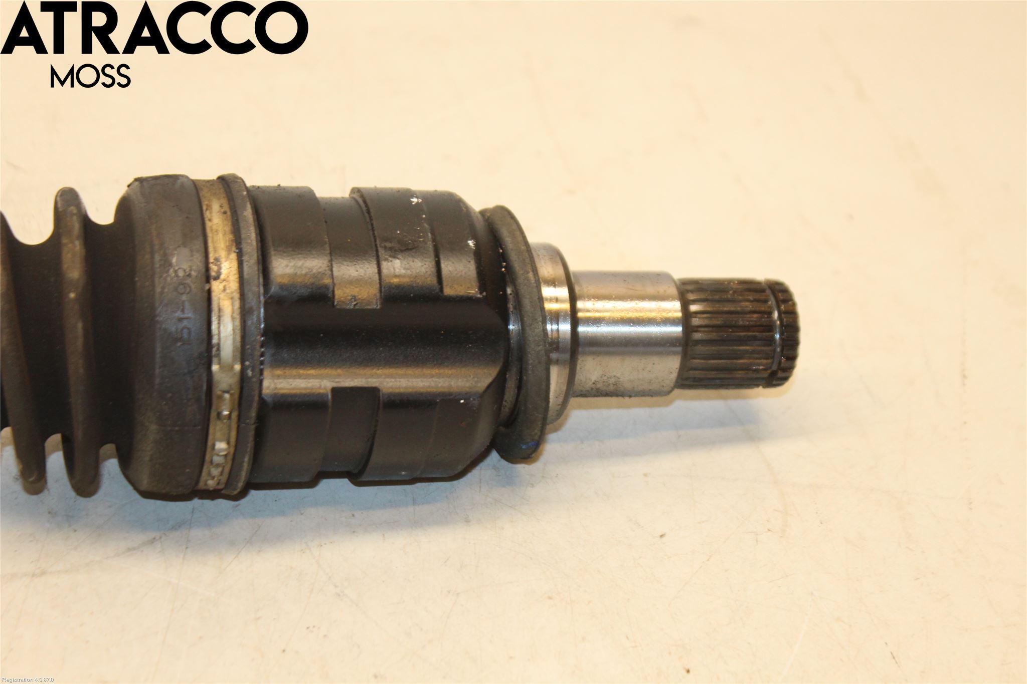 Toyota AURIS 13-19 Drivaksel Foran Kompl Venstre