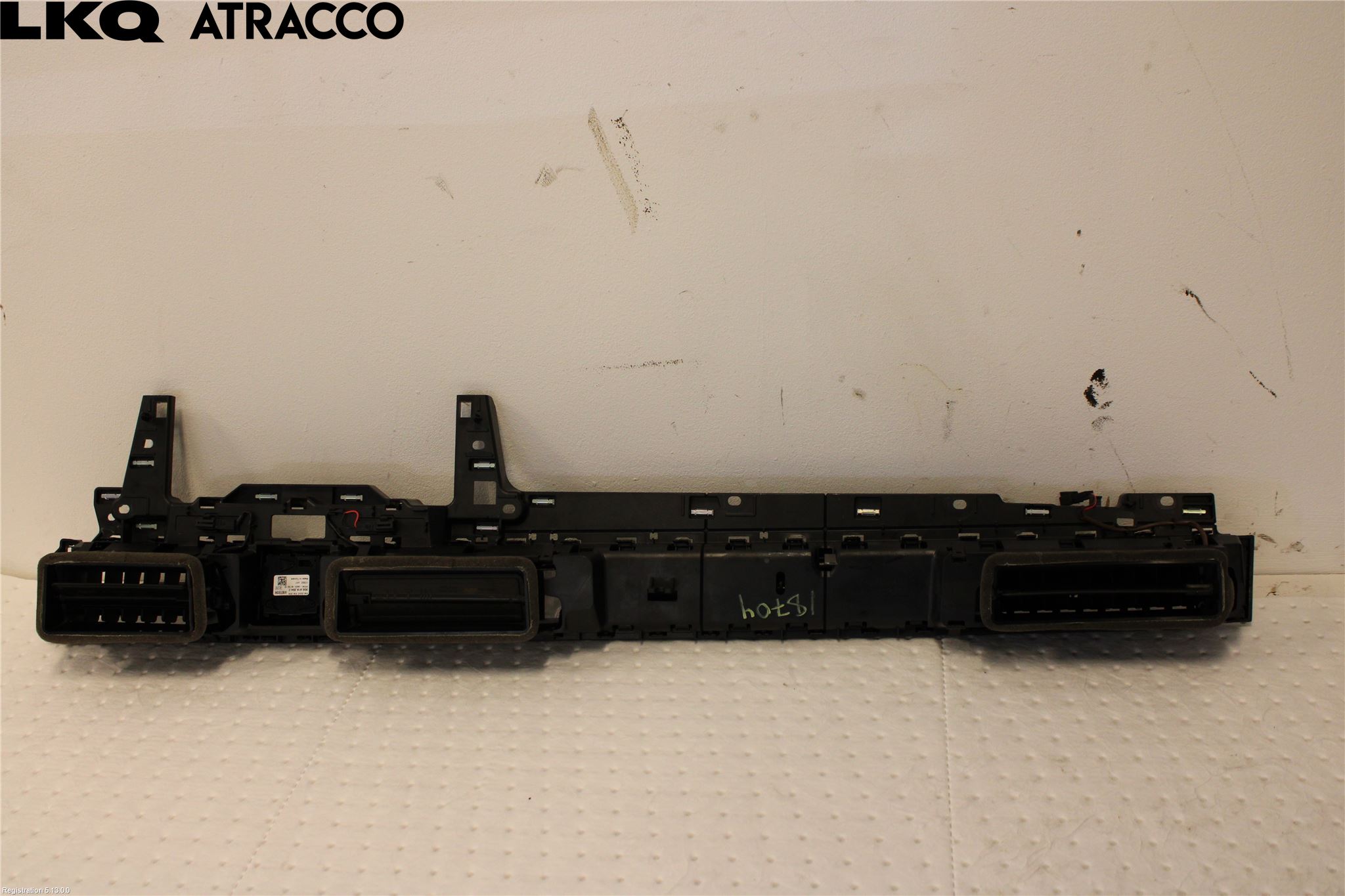 Volkswagen VW PASSAT 15-19 Dashbord Kanal - Dyse