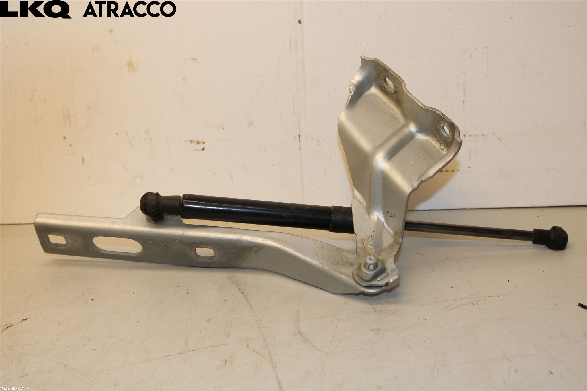 Audi Q5 09-16 Panser Hengsel - Hengsler