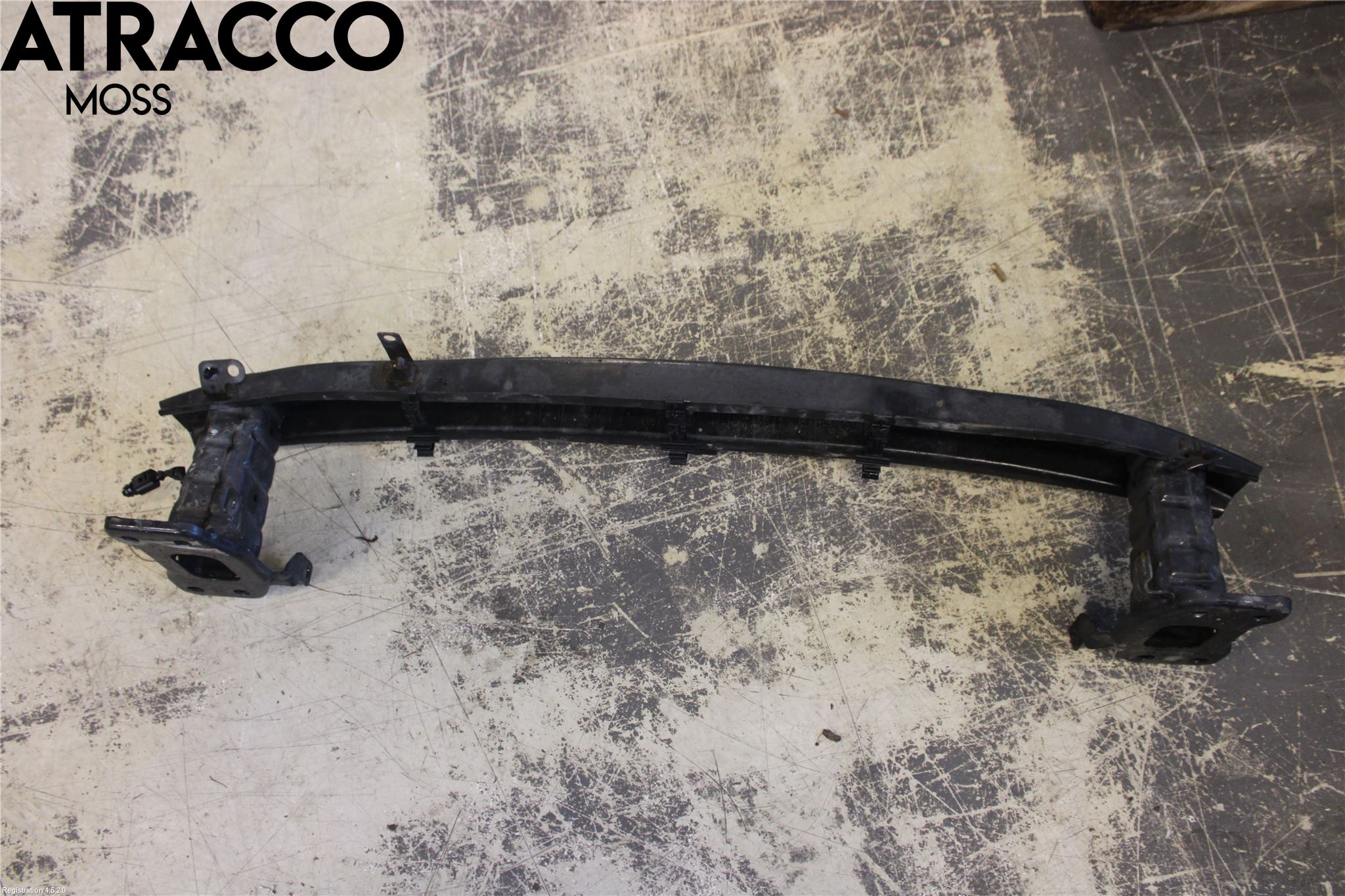 Skoda SUPERB 09-15 Støtfanger Foran Bjelke