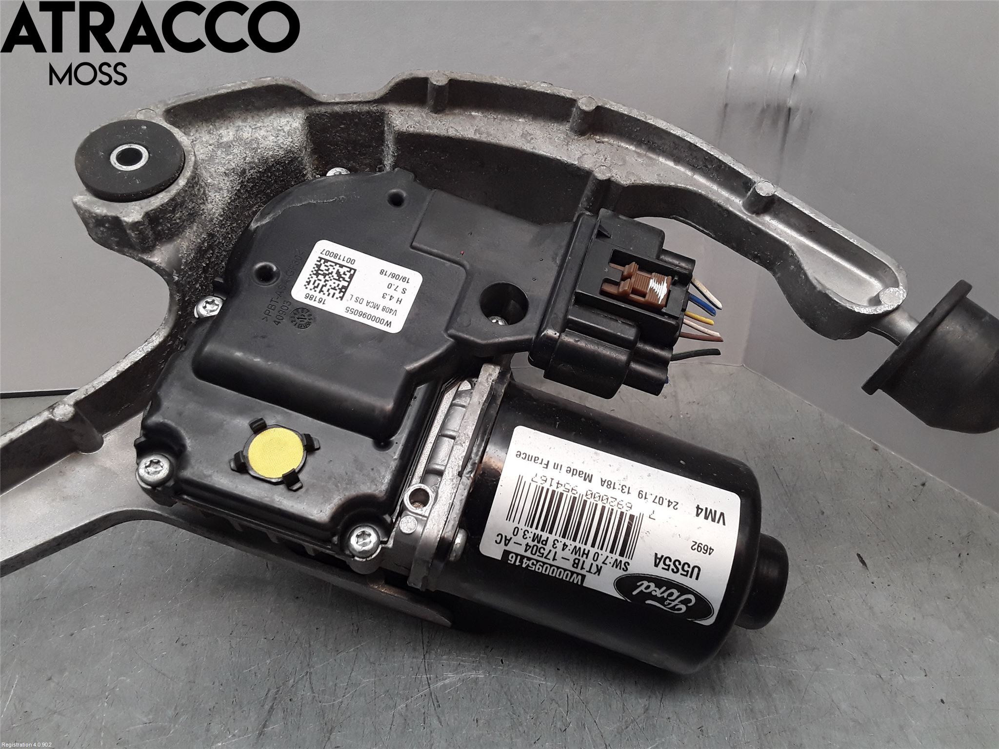 Ford TRANSIT/TOURNEO CONNECT 13-22 Viskermotor Frontrute