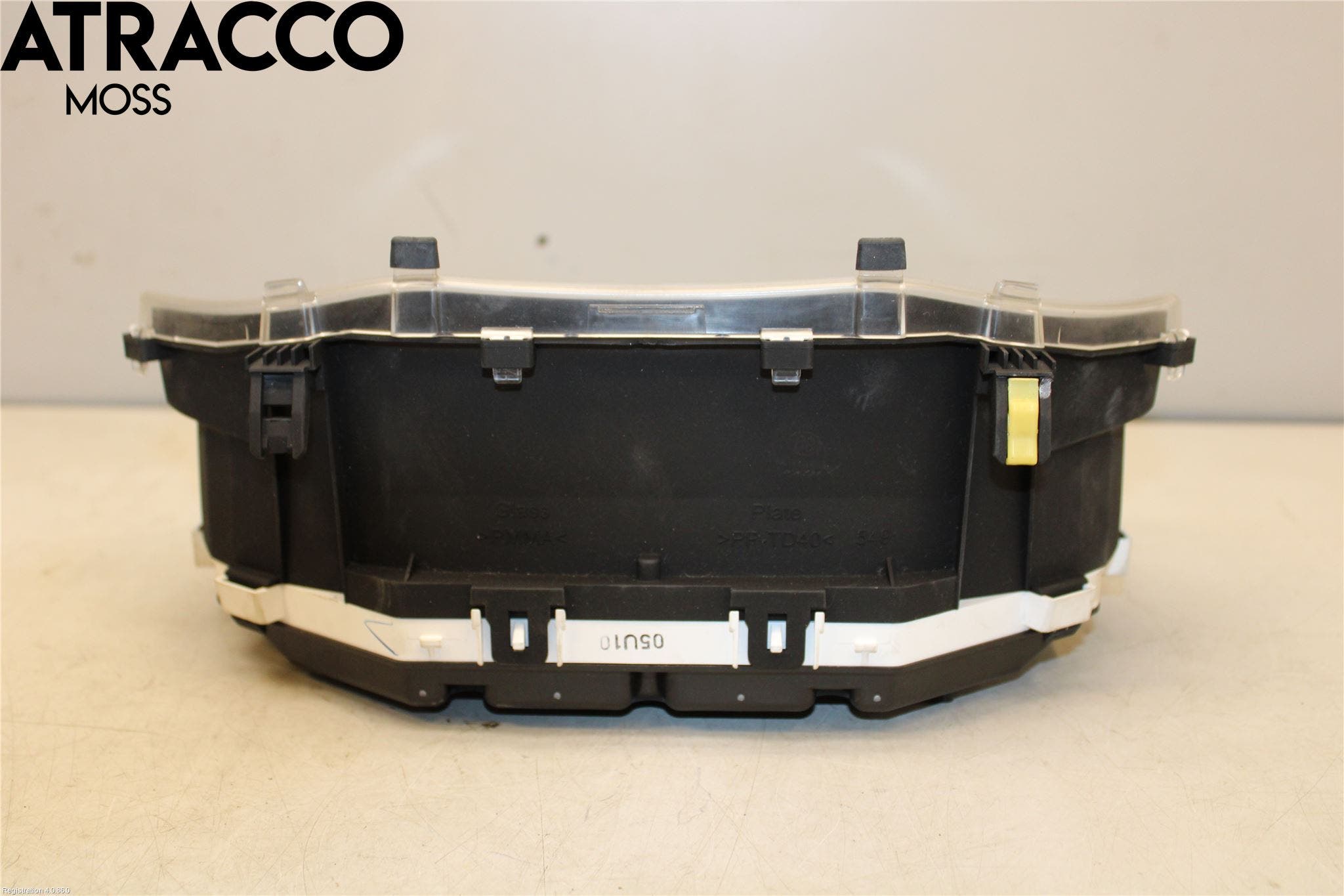 Toyota YARIS XP130 15-20 Instr Kombinert