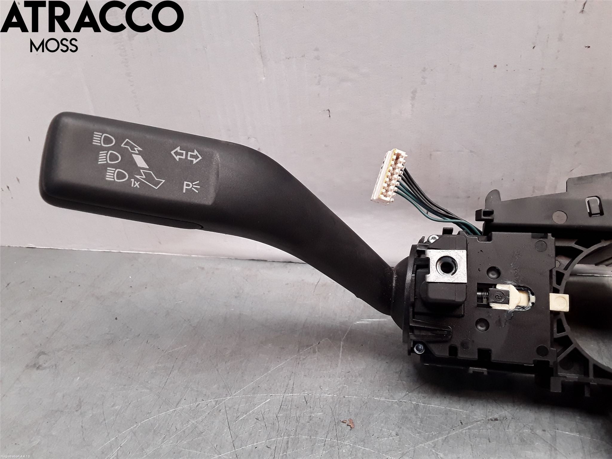 Volkswagen VW GOLF VI 09-13 Bryter Ratt Kombi H Og V