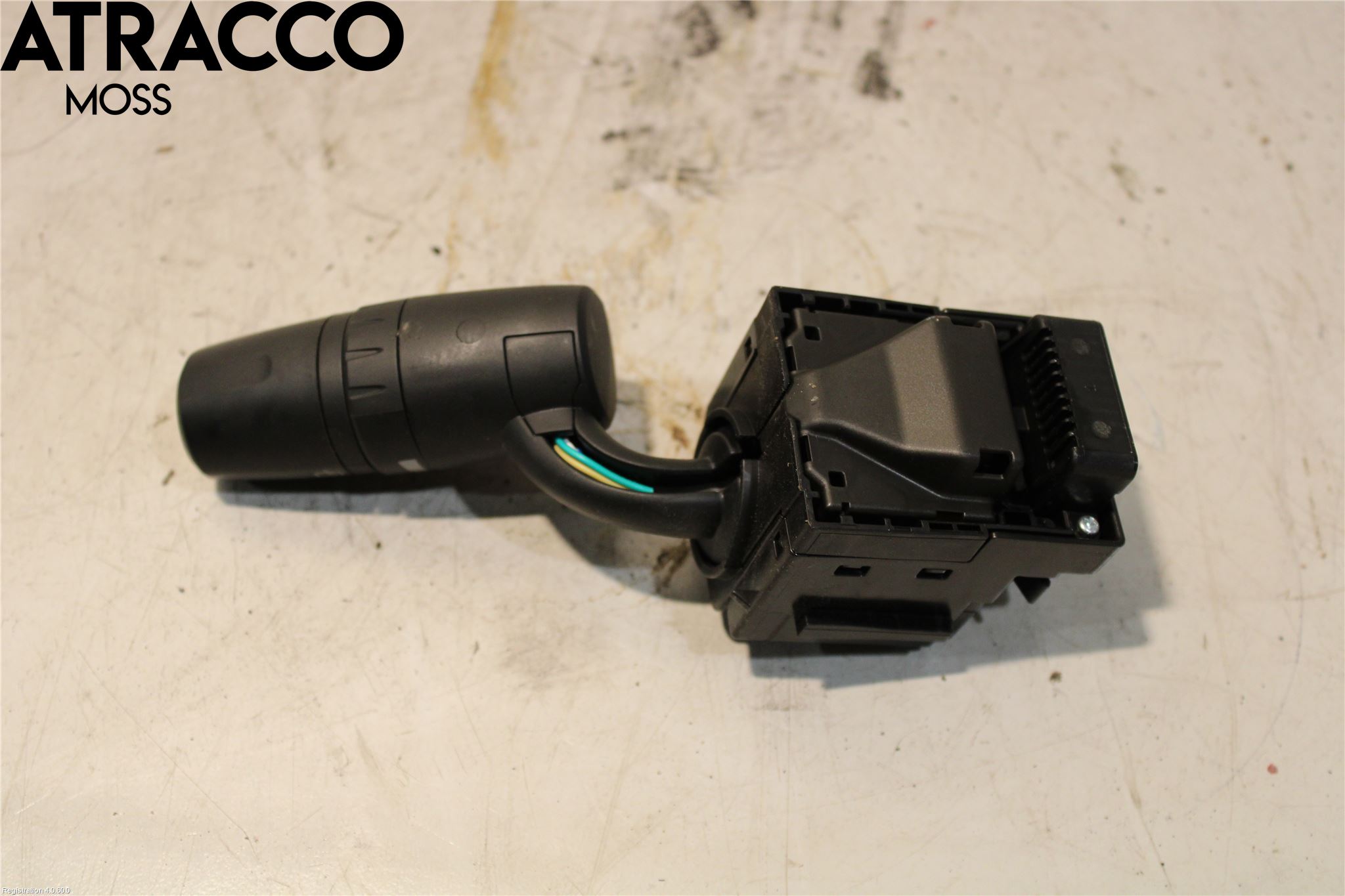 Mazda CX-30 20- Bryter Ratt Visker - Spyler