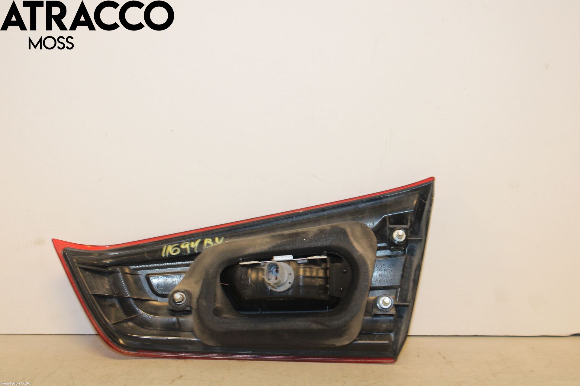 Mitsubishi ASX 10-22 Baklykt Venstre  På Luke(Indre