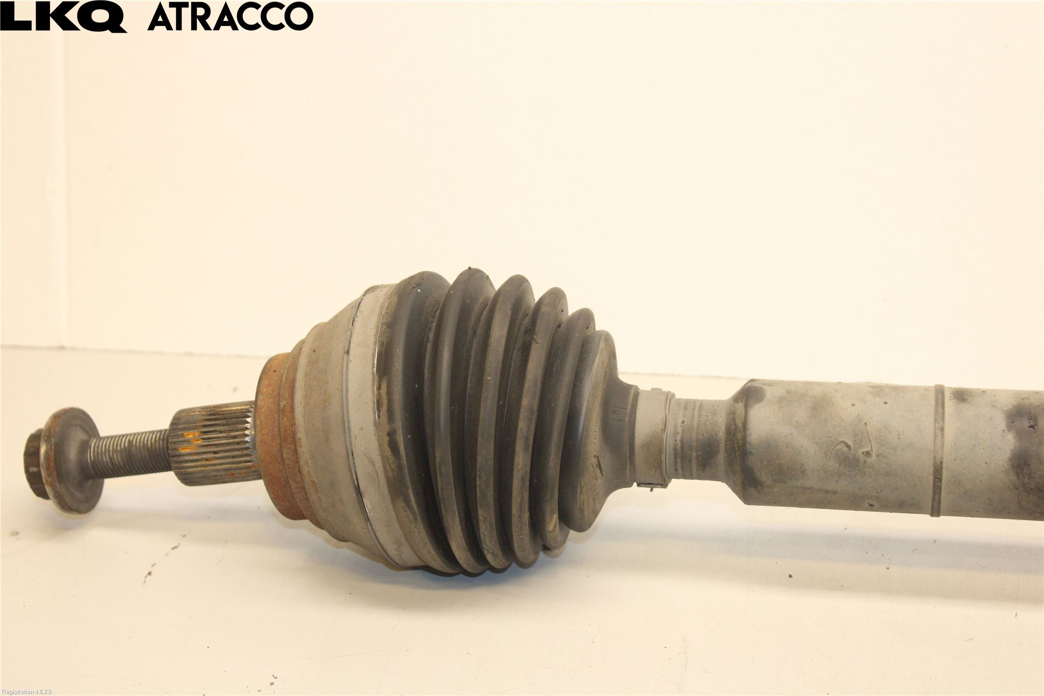 Skoda OCTAVIA (1Z) 05-13 Drivaksel Foran Kompl Høyre