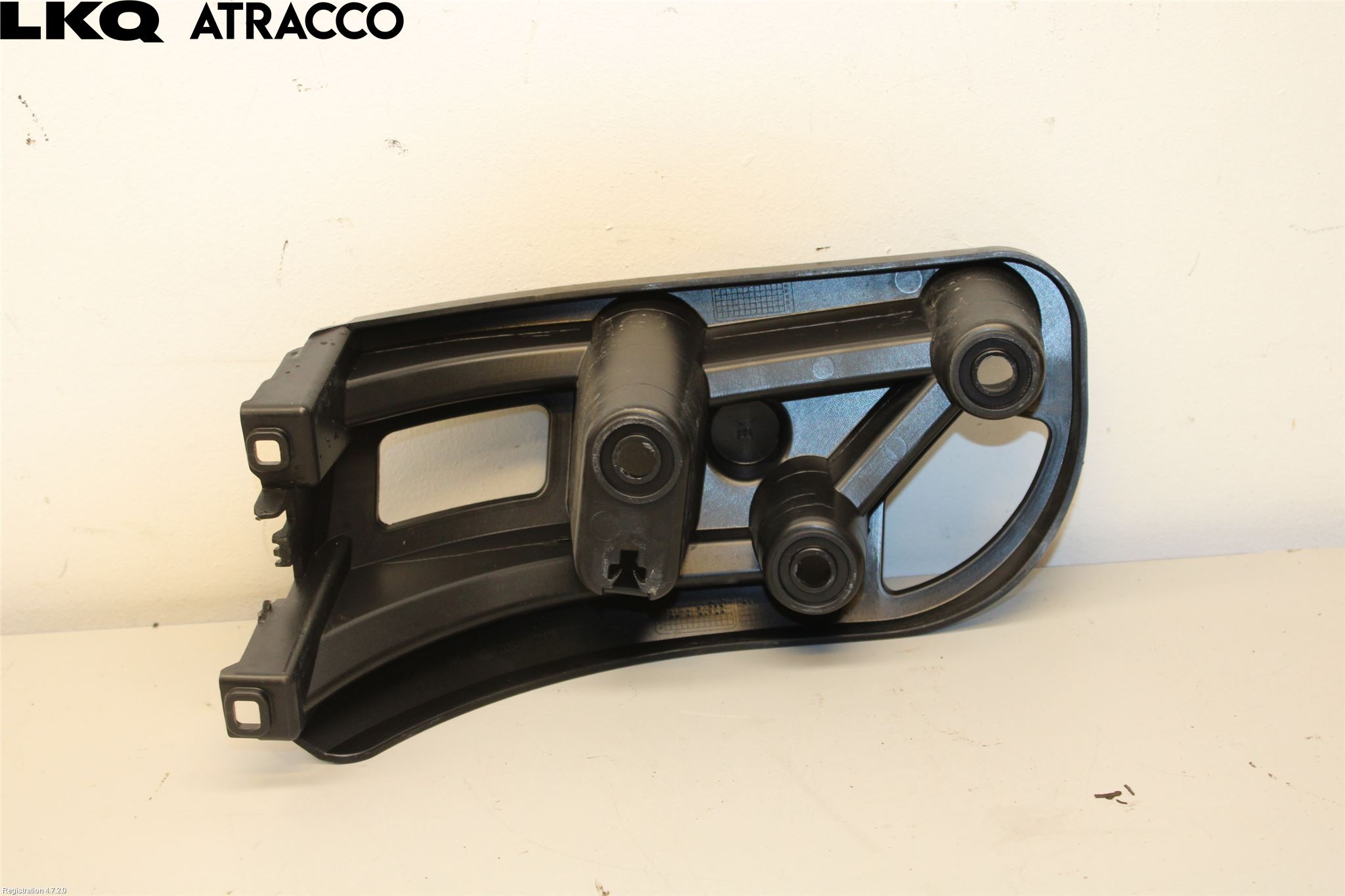 Peugeot 2008/E-2008 20- Støtfangerfeste Bak Høyre