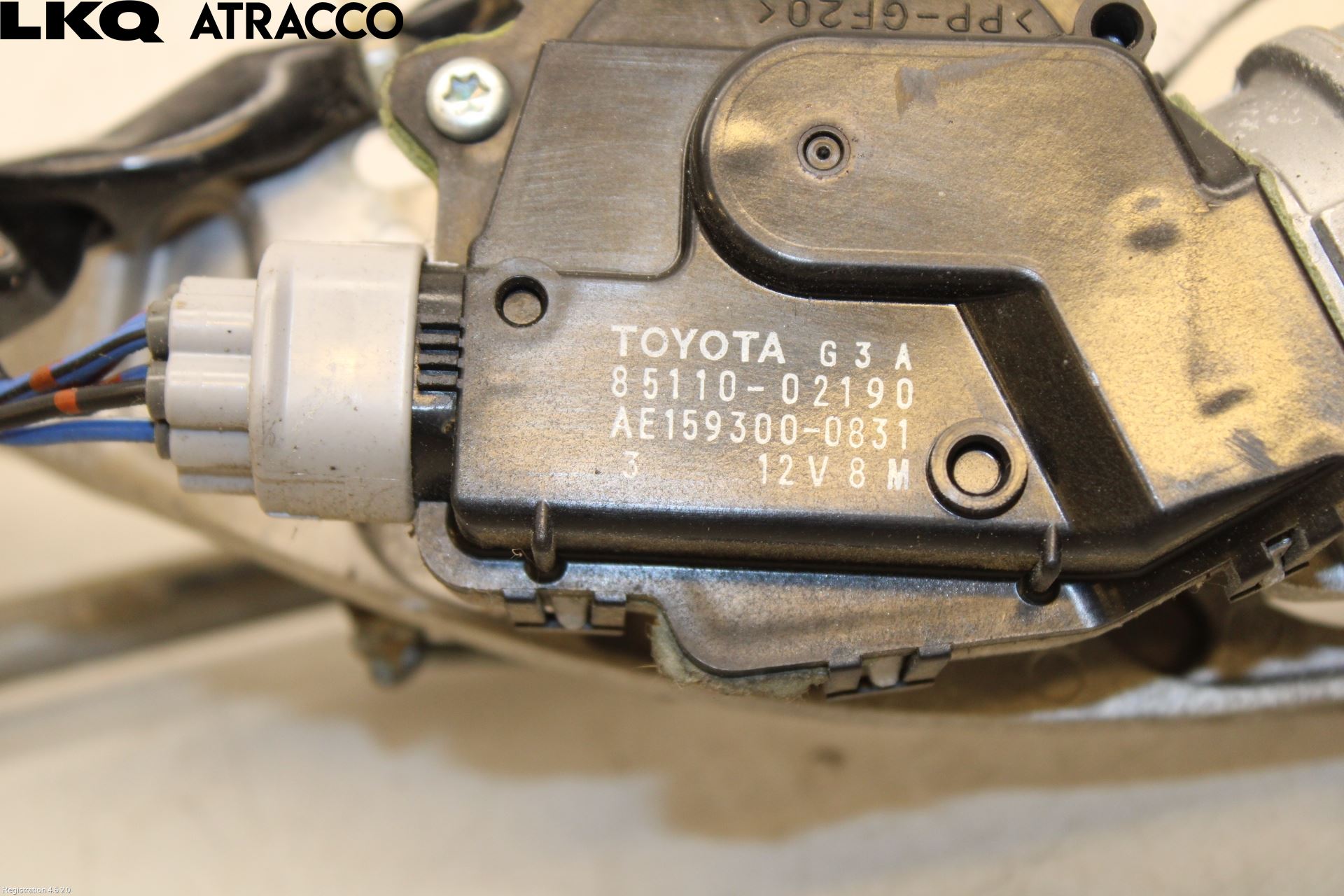 Toyota AURIS 10-12 Viskermotor Frontrute