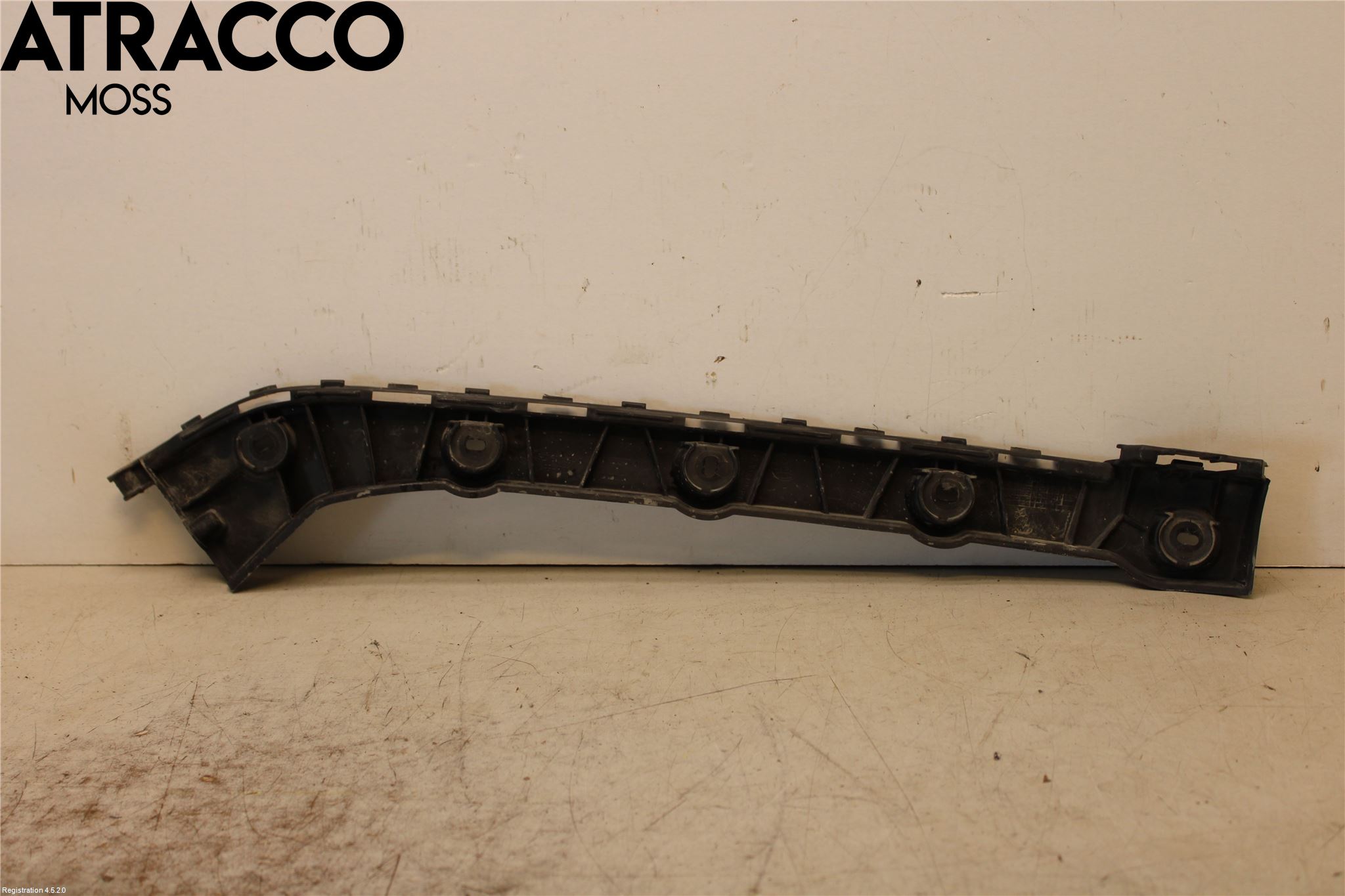 Skoda OCTAVIA (5E) 13-20 Støtfanger Bak Feste