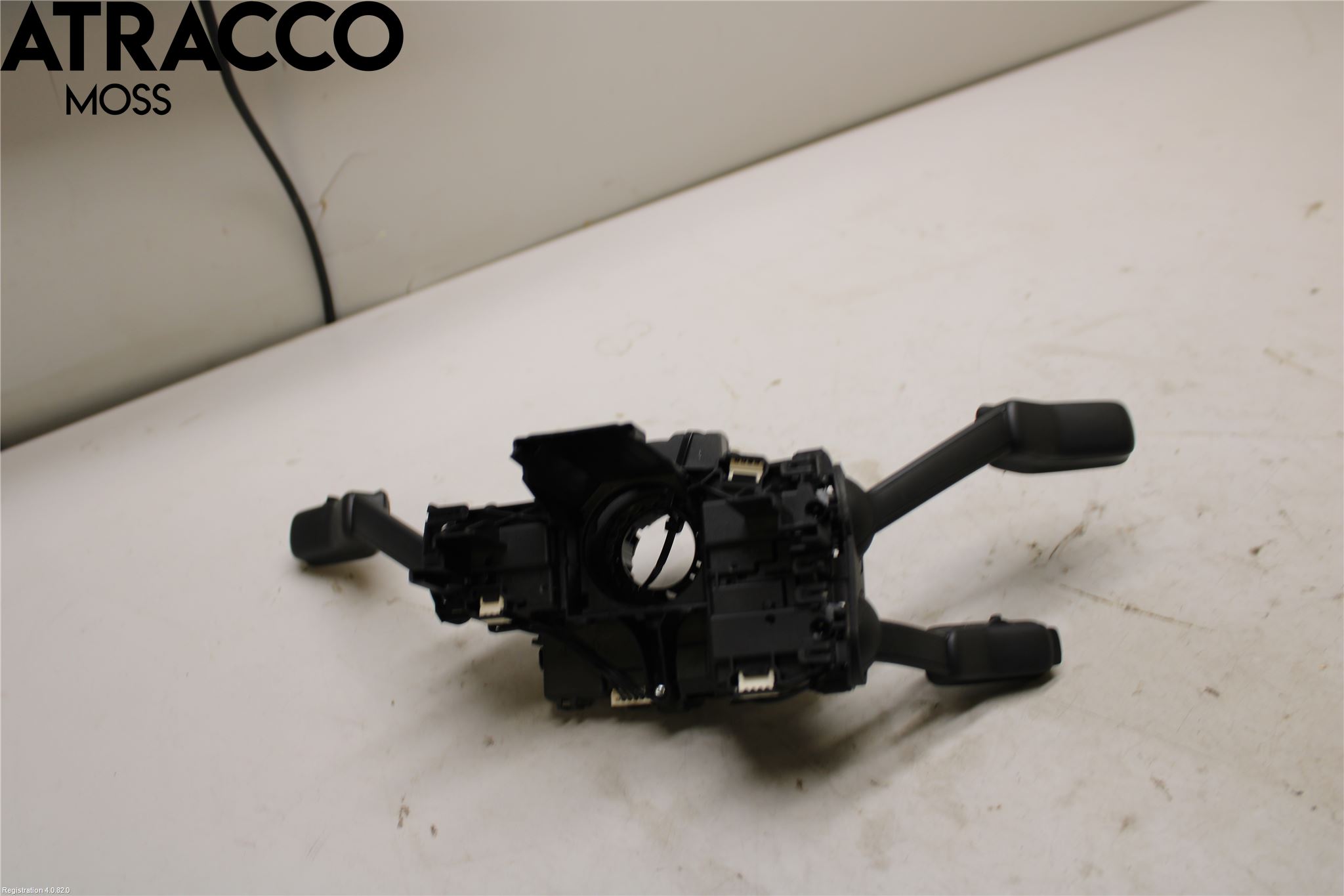 Skoda KODIAQ 17-24 Bryter Ratt Kombi H Og V