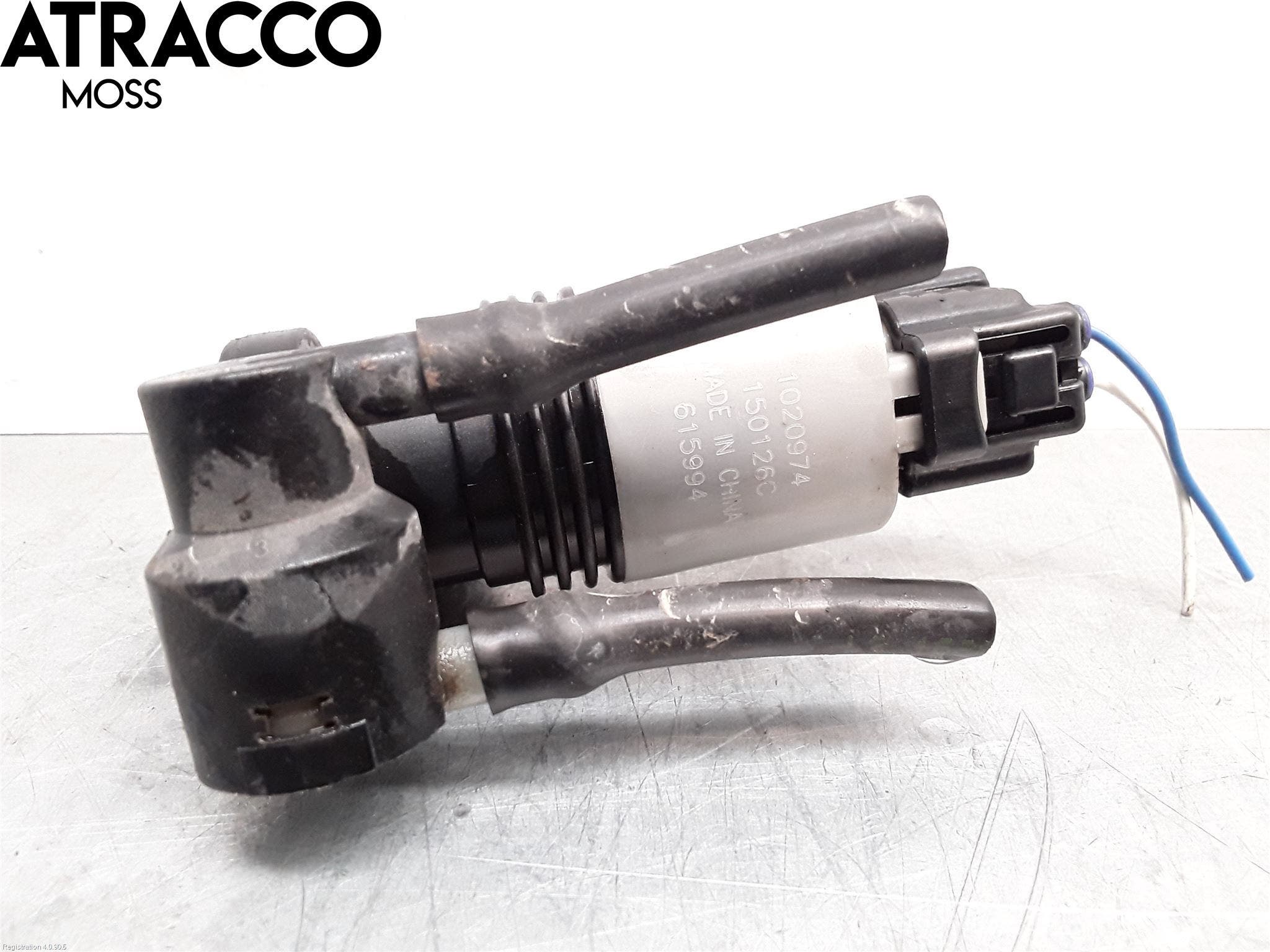 Toyota AURIS 13-19 Spylerpumpe Bakluke