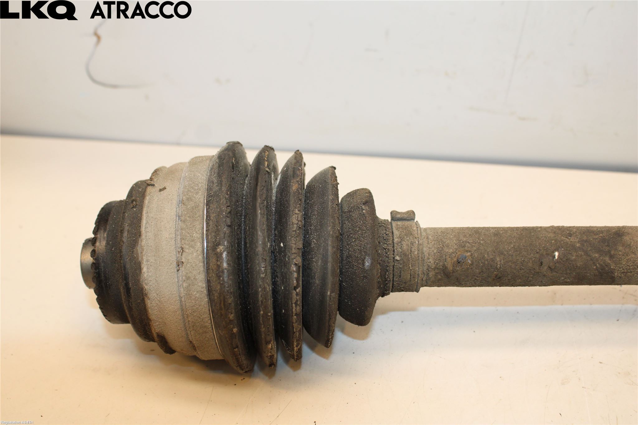 BMW 1 F20/F21 11-19 Drivaksel Foran Kompl Høyre