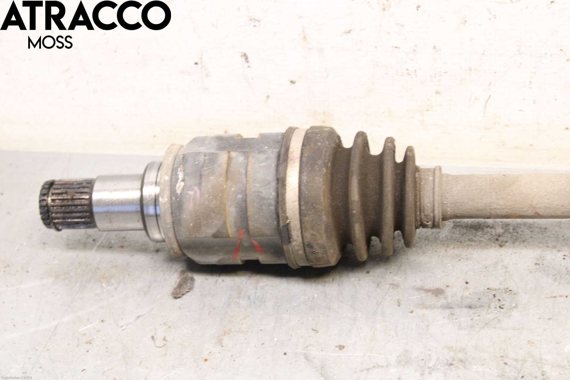 Toyota AURIS 13-19 Drivaksel Foran Kompl Venstre