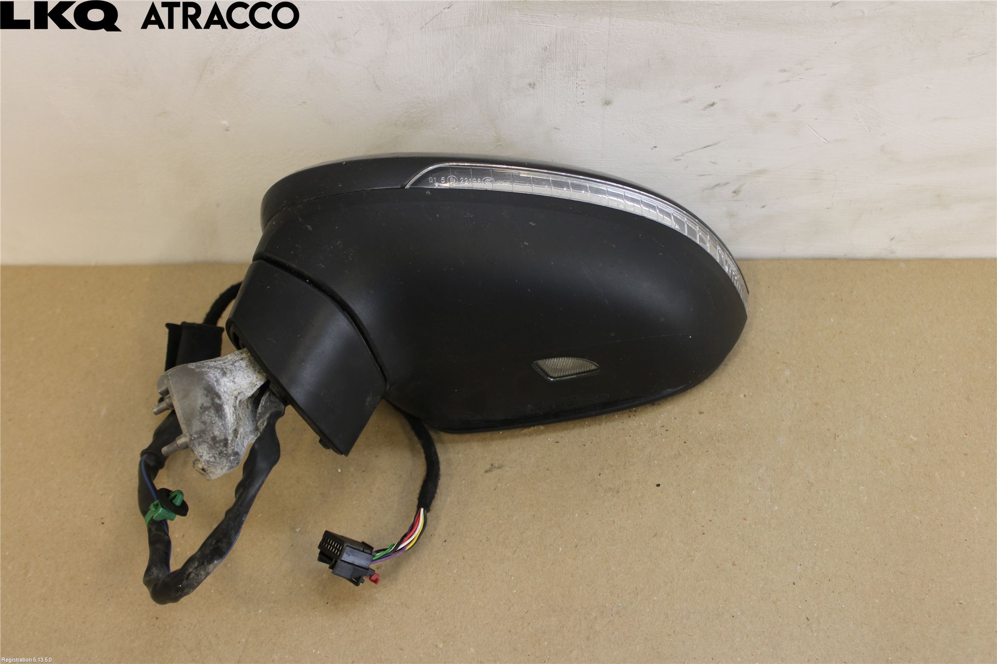 Volkswagen VW PASSAT 15-19 Speil V M-El Justering