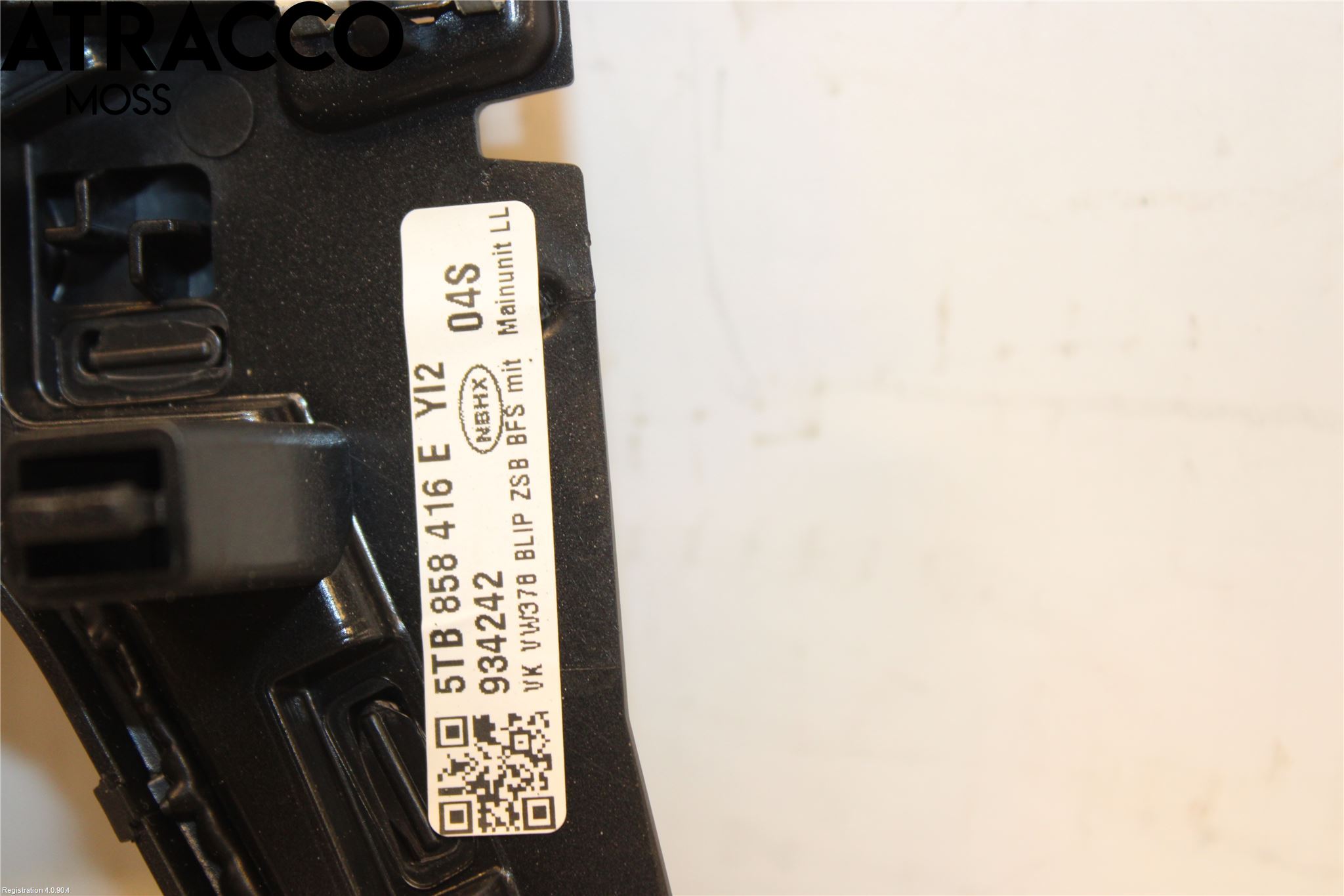 Volkswagen VW TOURAN 16- Dashbord Kanal - Dyse