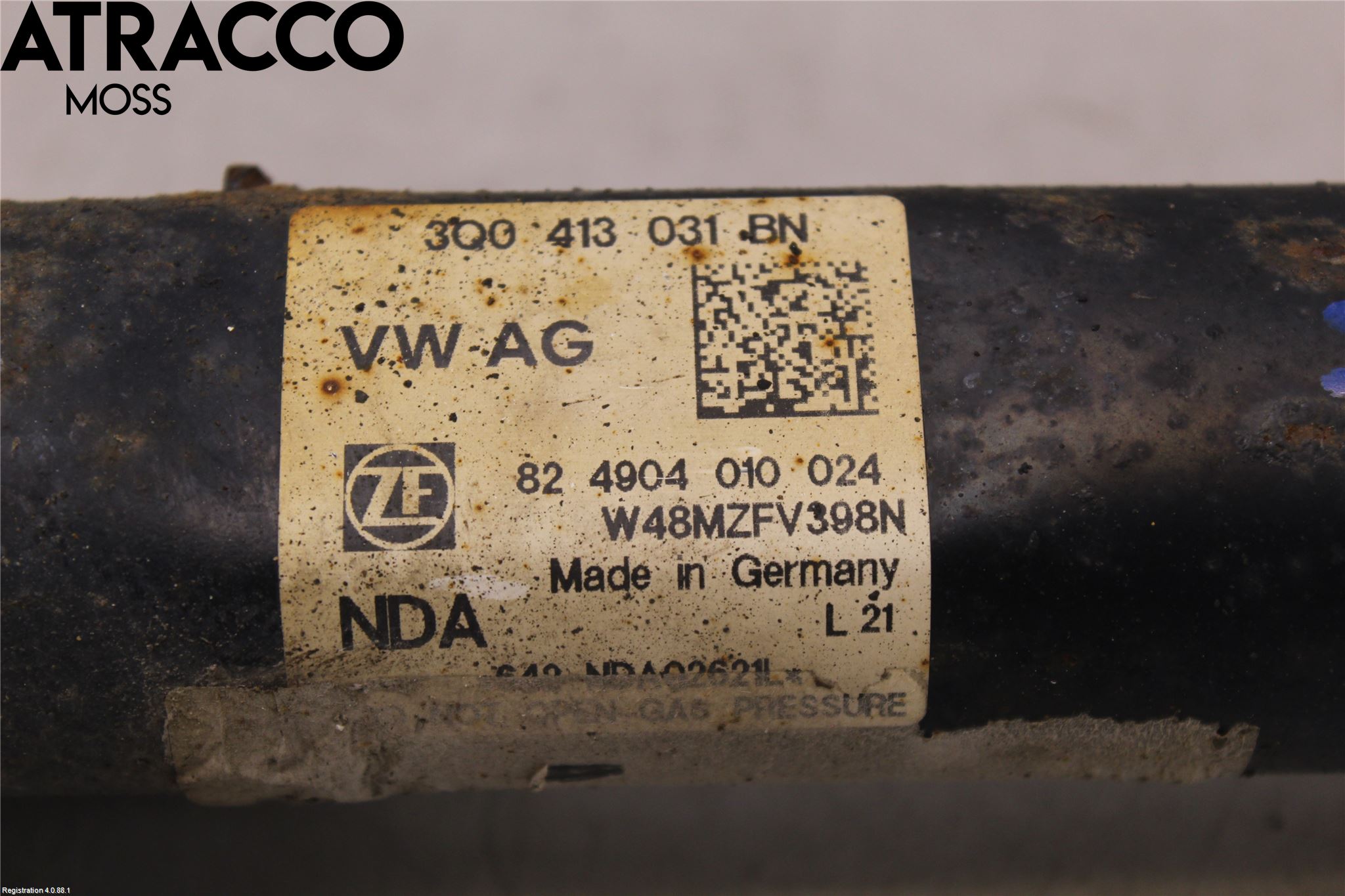 Volkswagen VW PASSAT 15-19 Fjærbein Foran Venstre