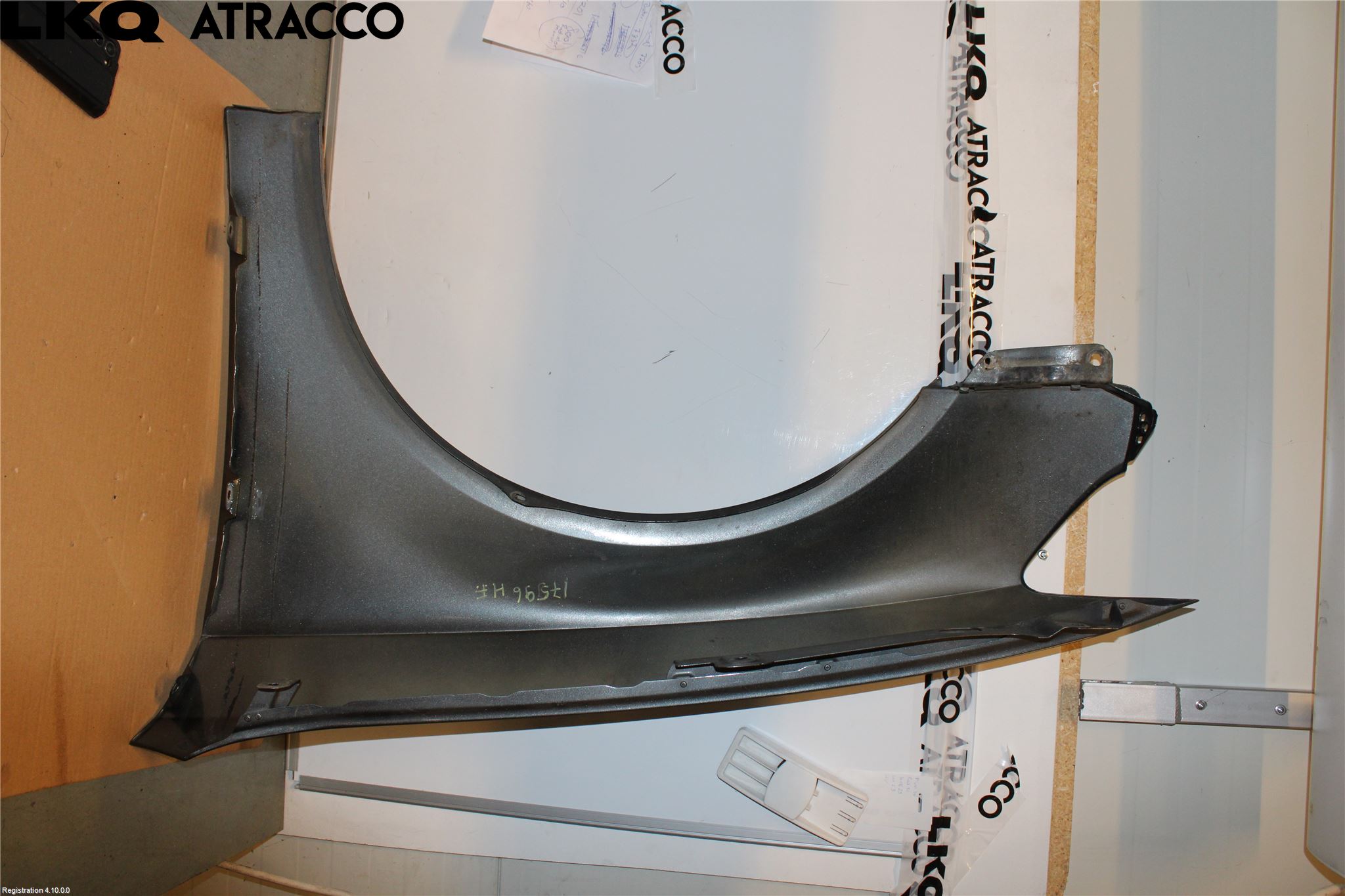 Audi A3/S3 05-13 Skjerm Foran Høyre