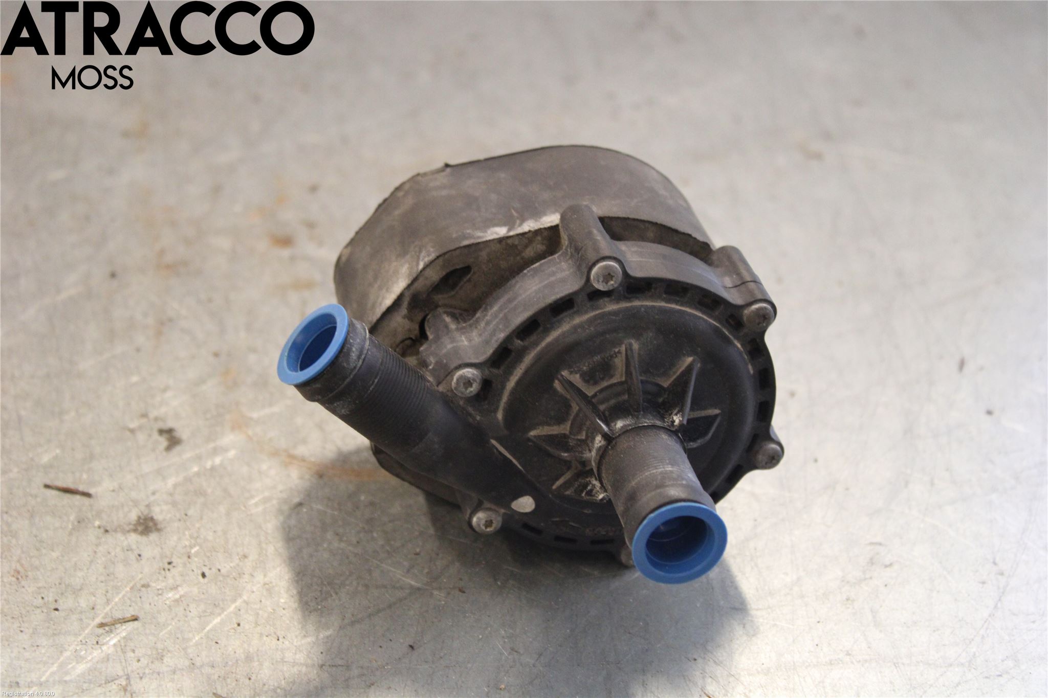 Nissan LEAF 11-17 Vannpumpe