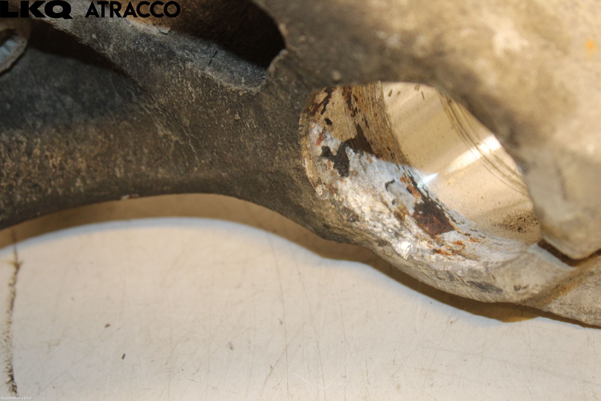 Volkswagen VW PASSAT 15-19 Spindel Vf