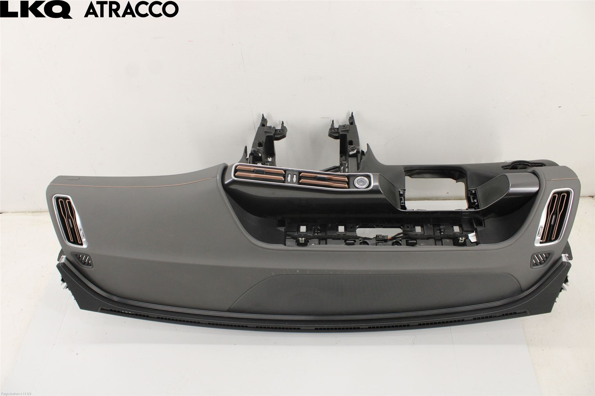 Mercedes-Benz MB EQC (N293) 20- Dashbord