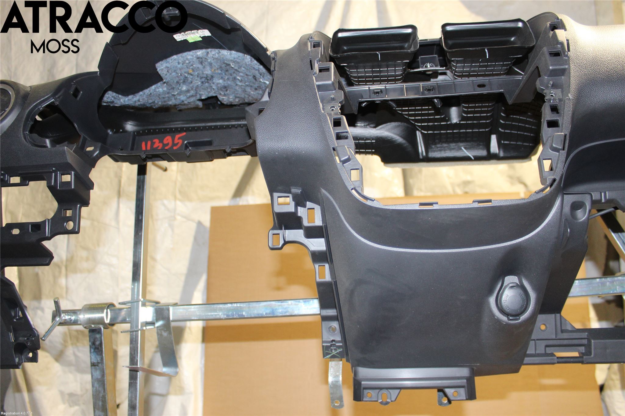 Mitsubishi SPACE STAR 13- Dashbord