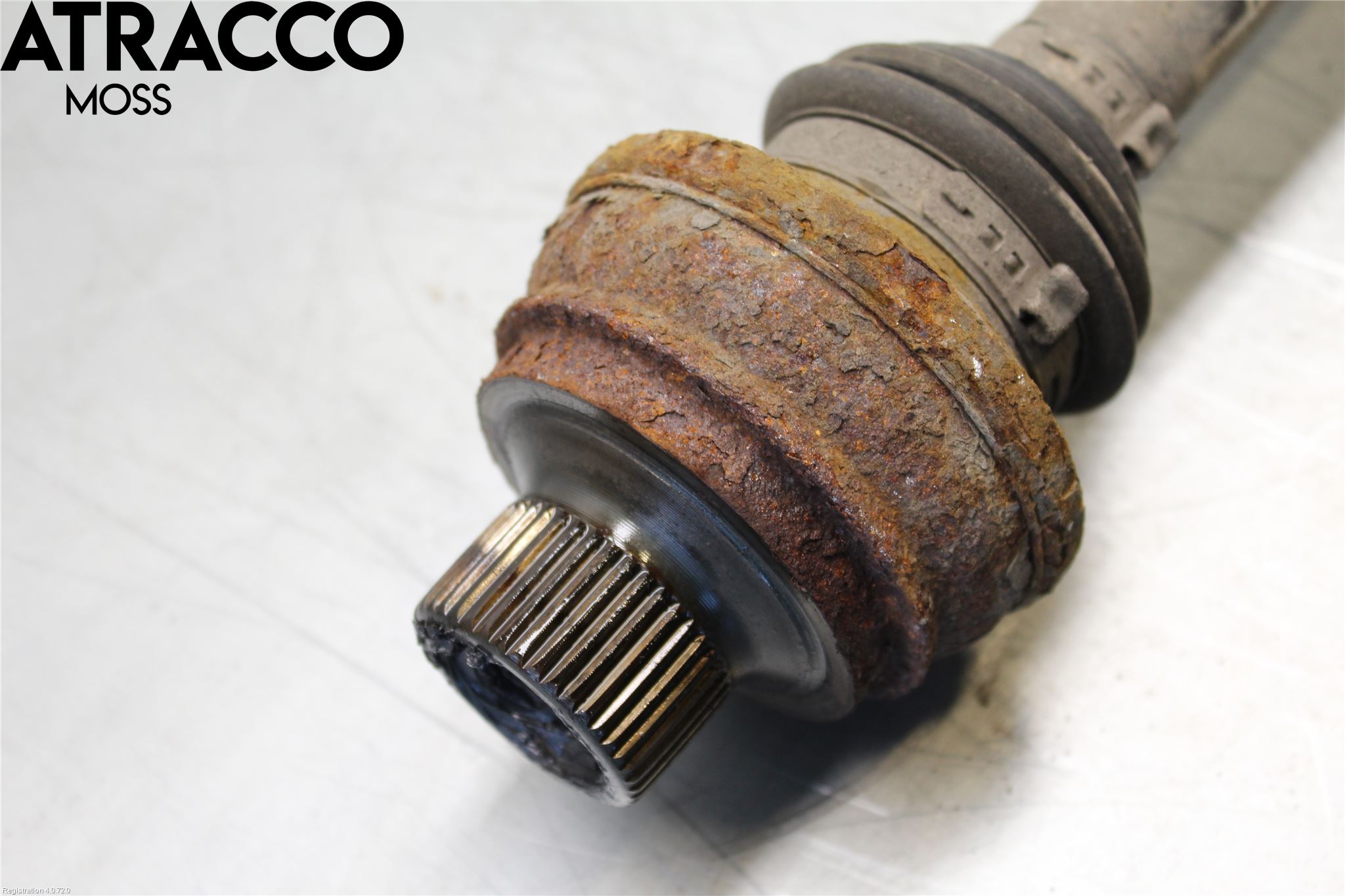 Audi Q5 09-16 Drivaksel Bak Kompl Høyre